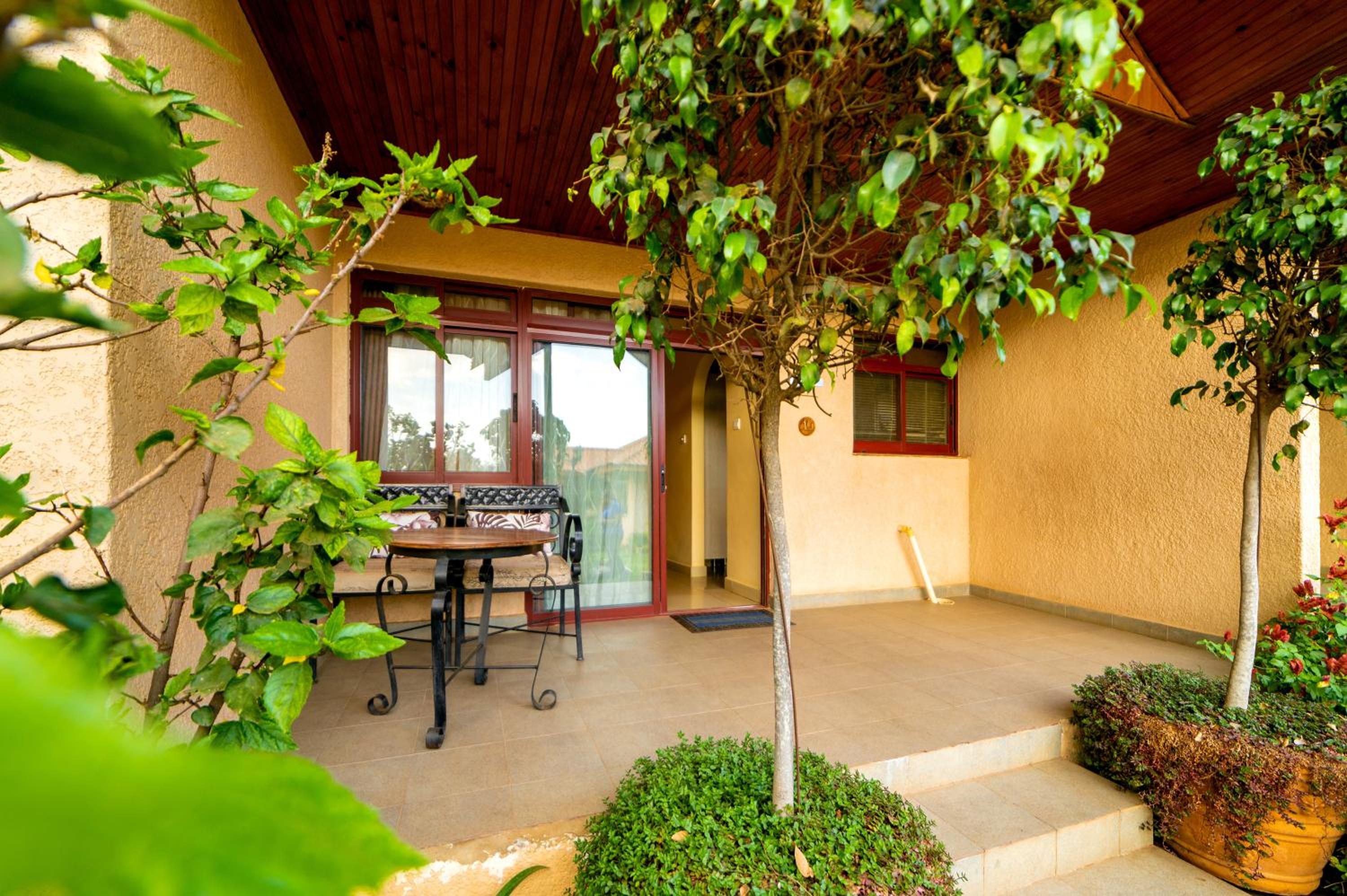 Shakespeare Court Serviced Apartments