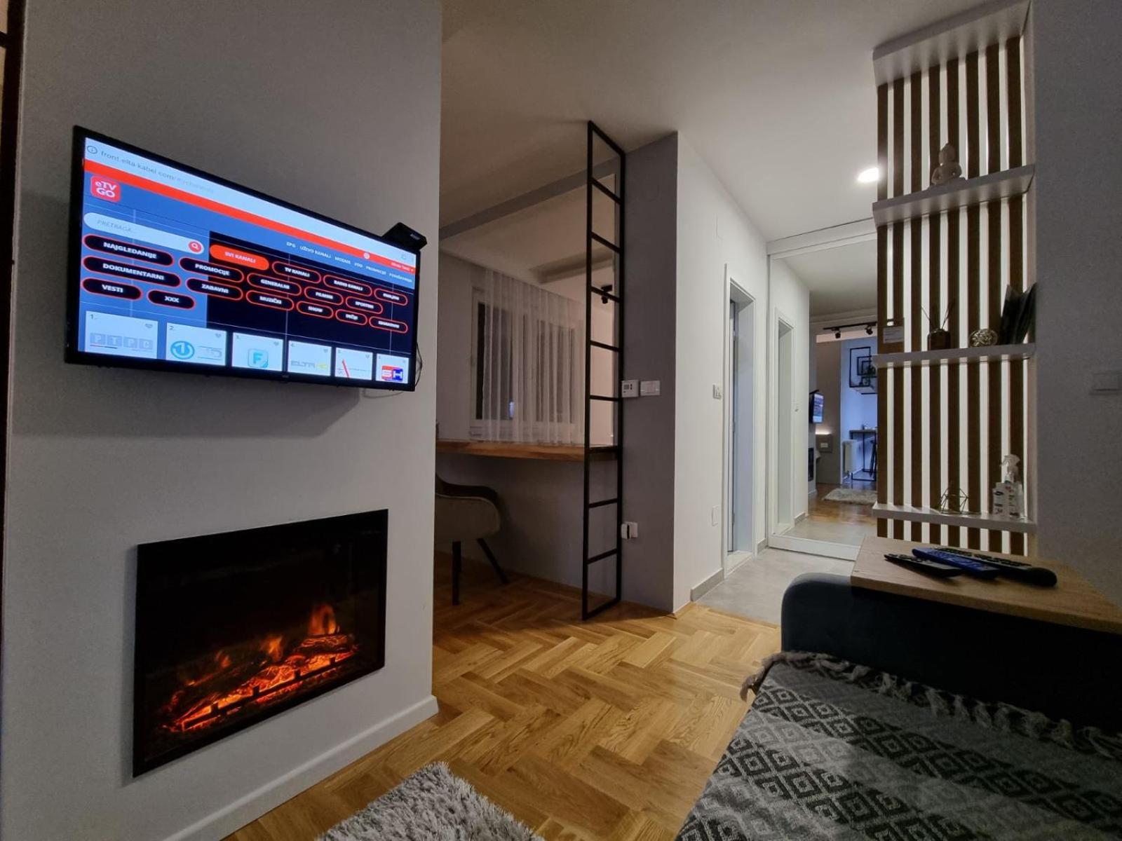 Studio Apartman Golden Lux 1 view 3
