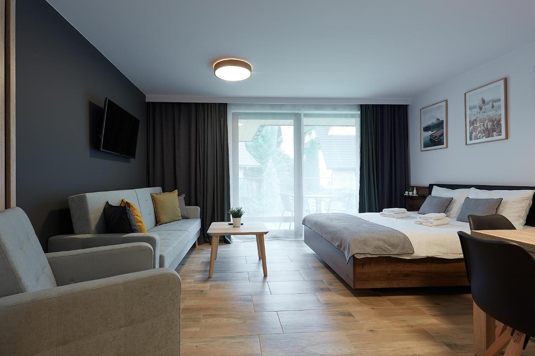 Tatra Square Apartments