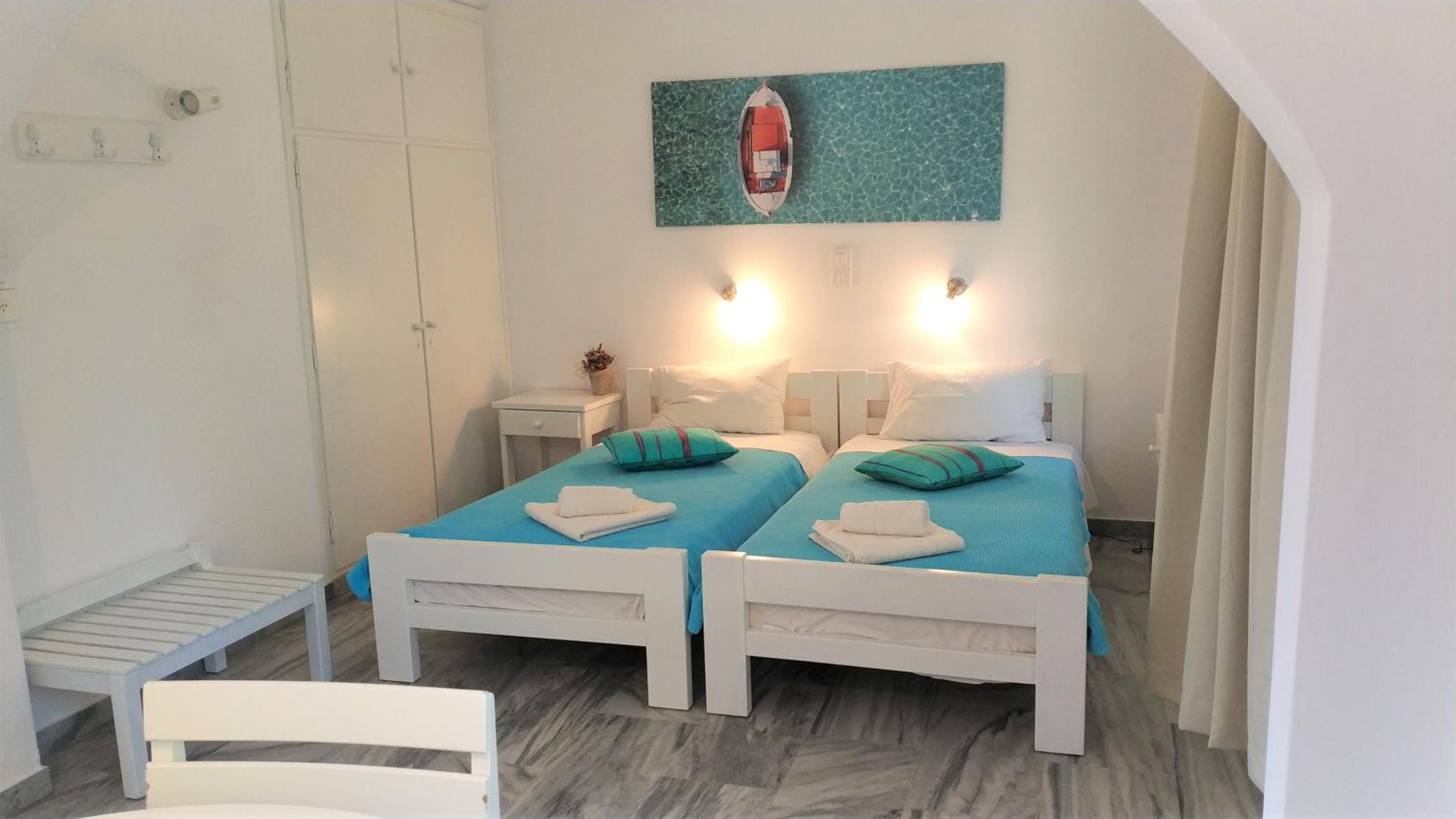 Ragousis Apartments