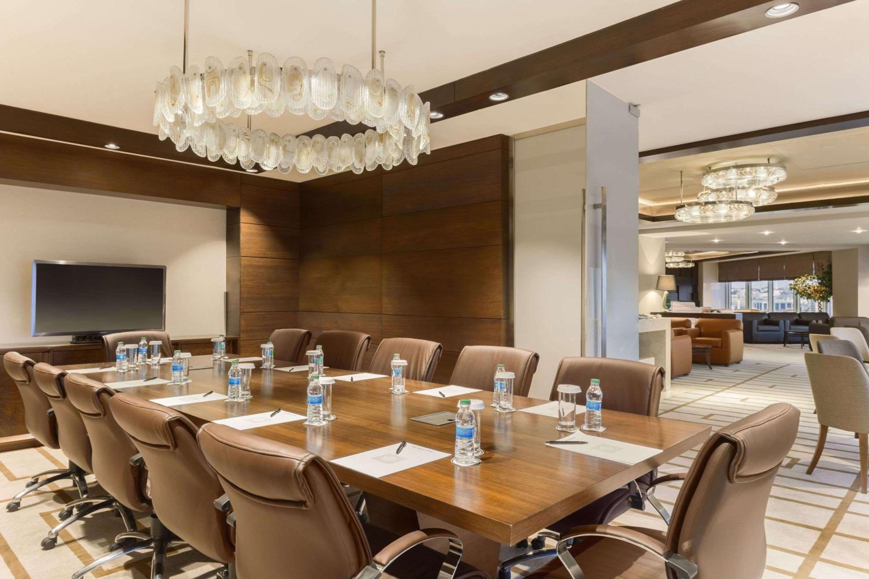 Wyndham Grand Istanbul Europe - Image 19