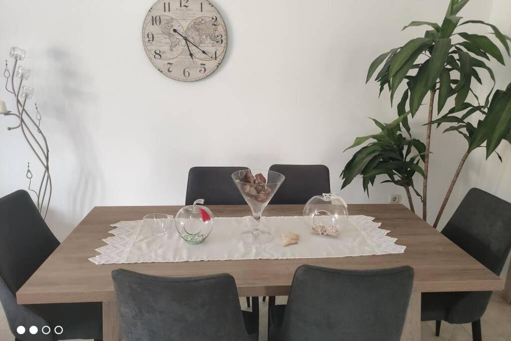 Breeze Holiday Home view 5