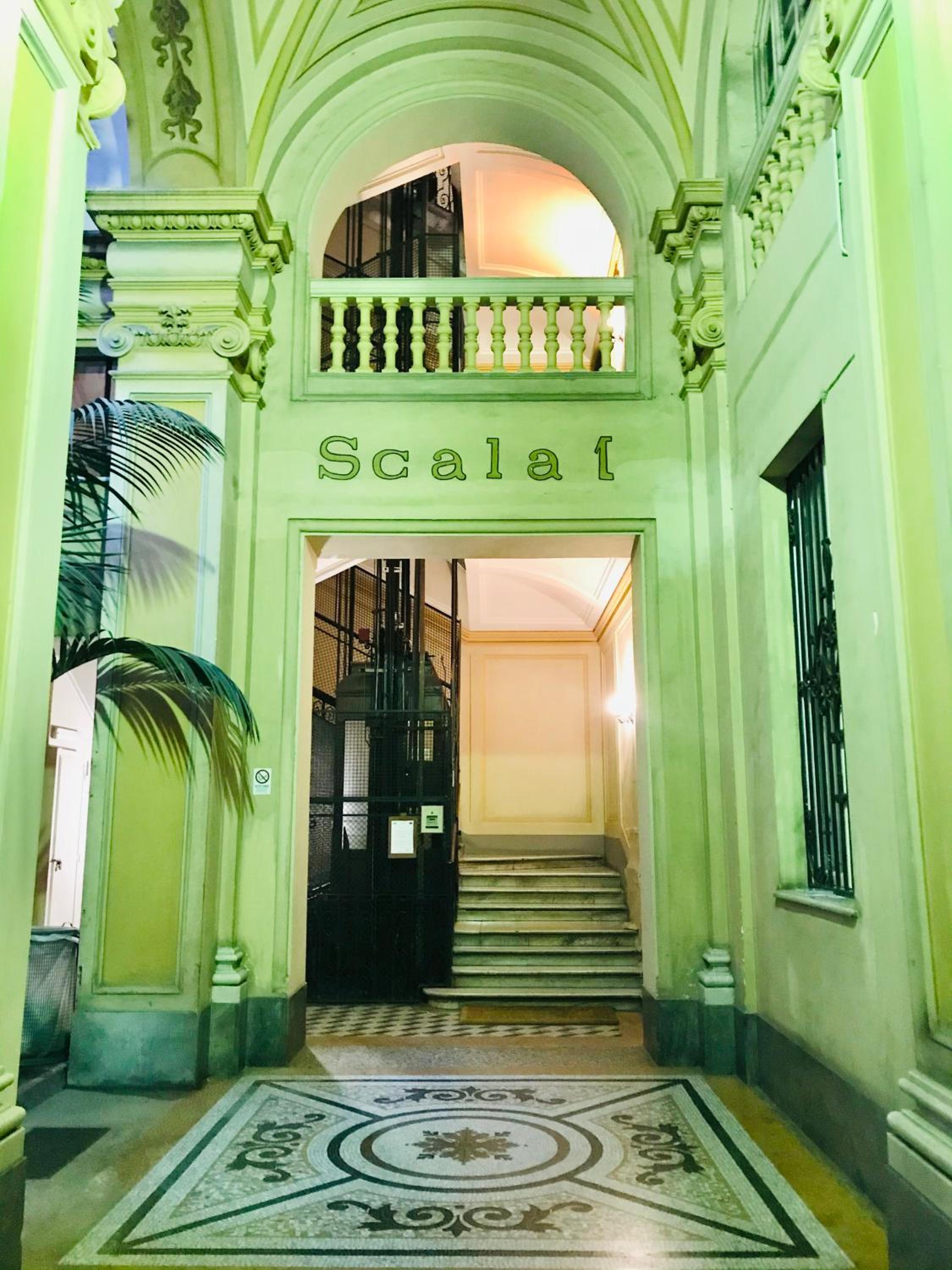 KAMBAL LUXURY SUITES