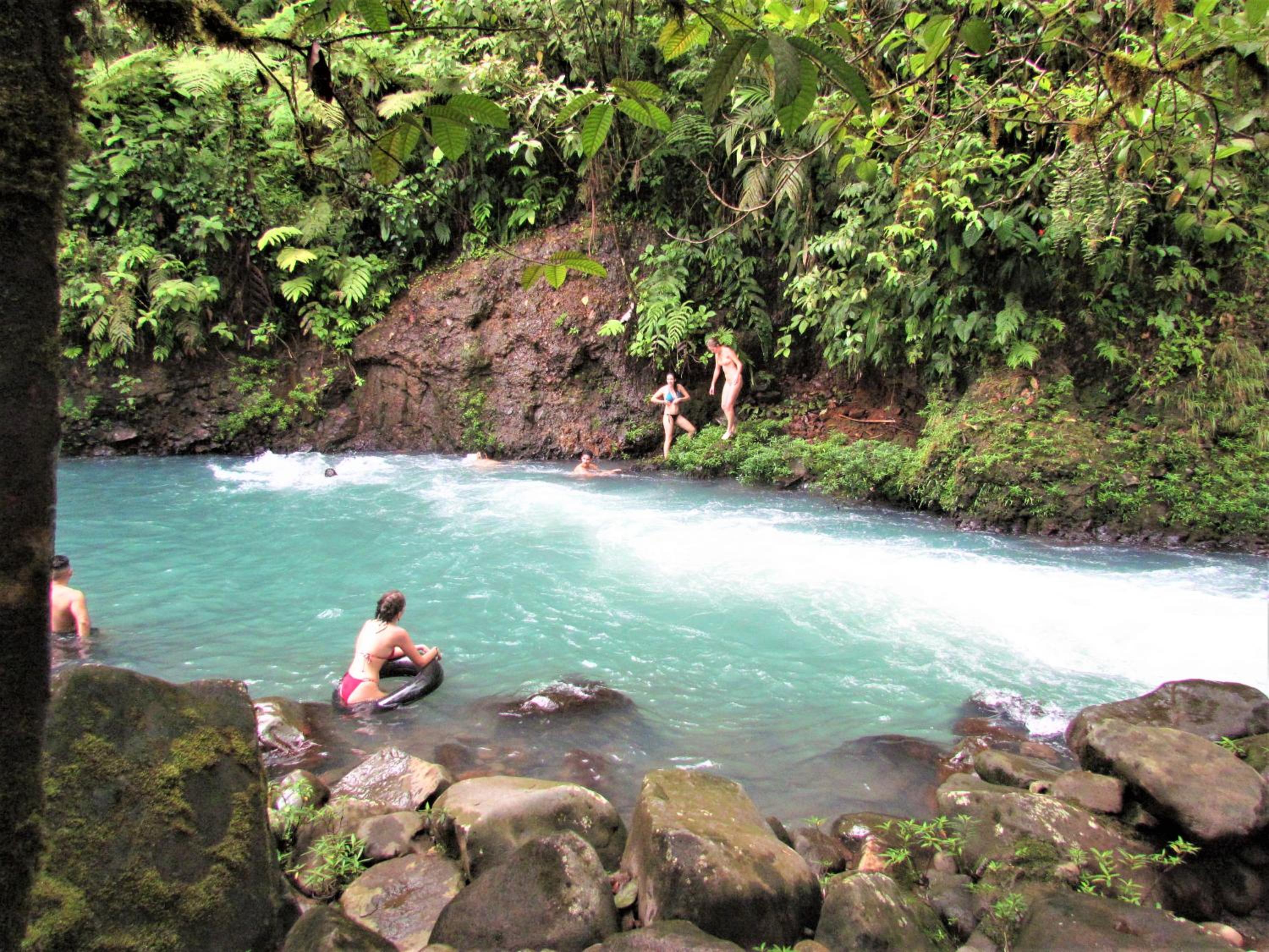 Posada Río Celeste La Amistad