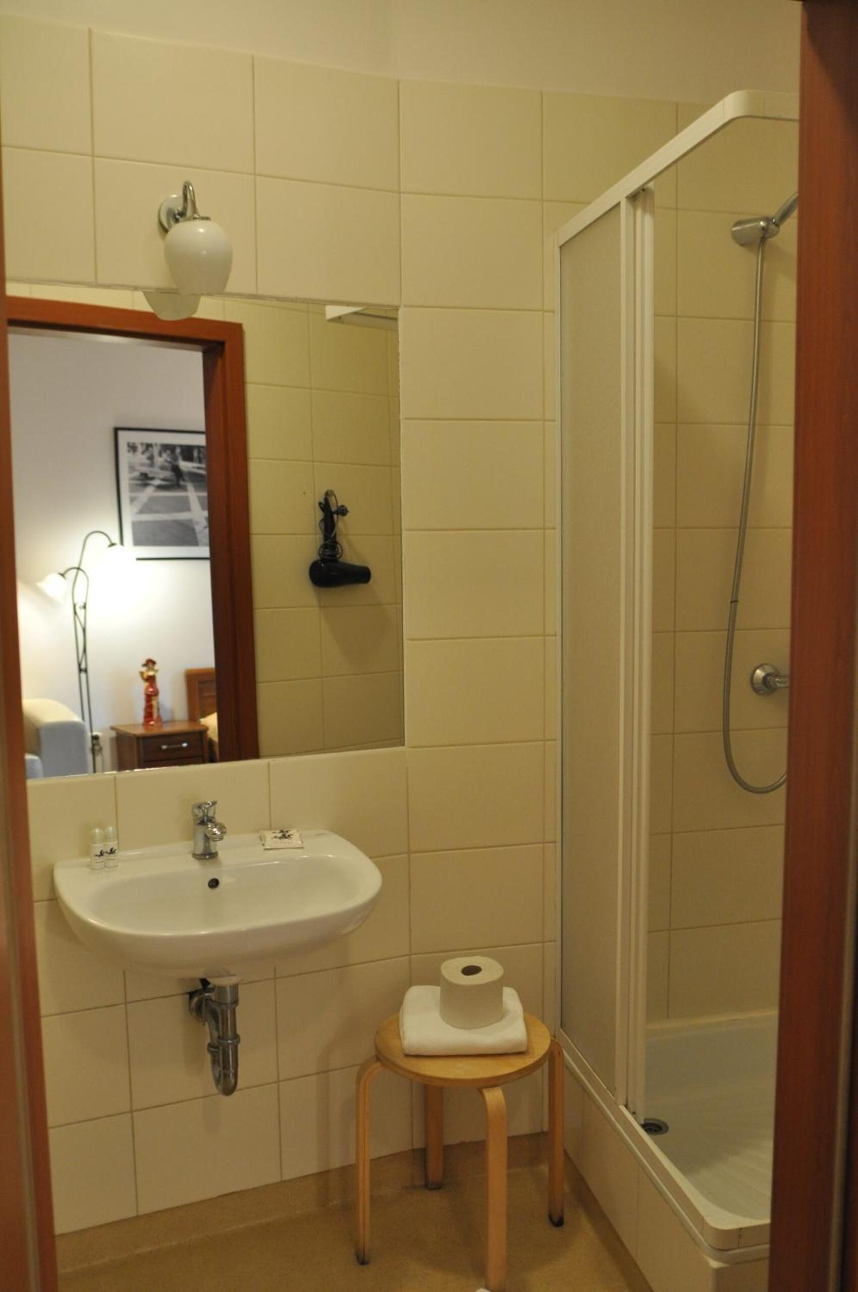 Krakow For You Budget Apartments