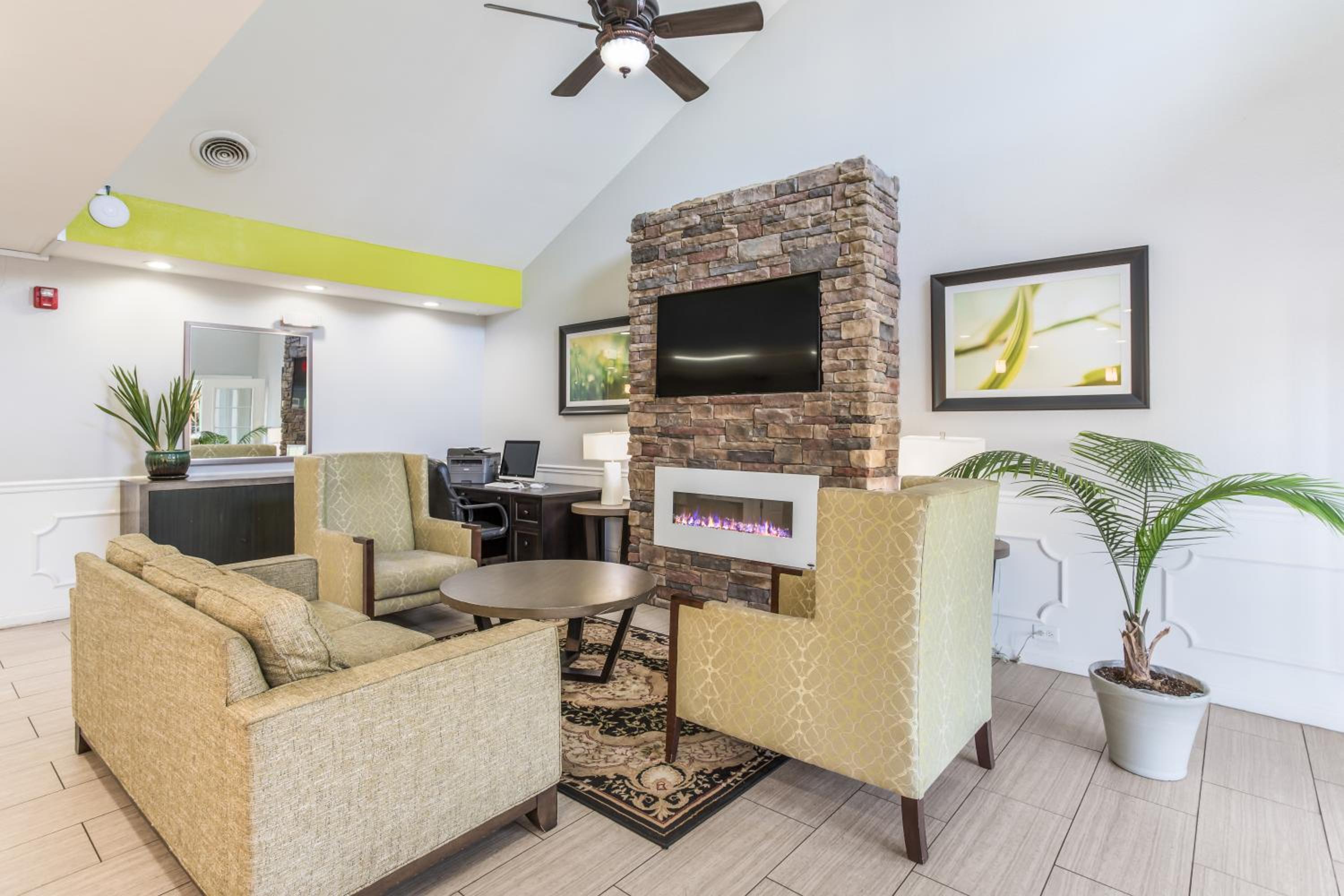 Quality Inn Gallatin-Nashville Metro - Property Image 45