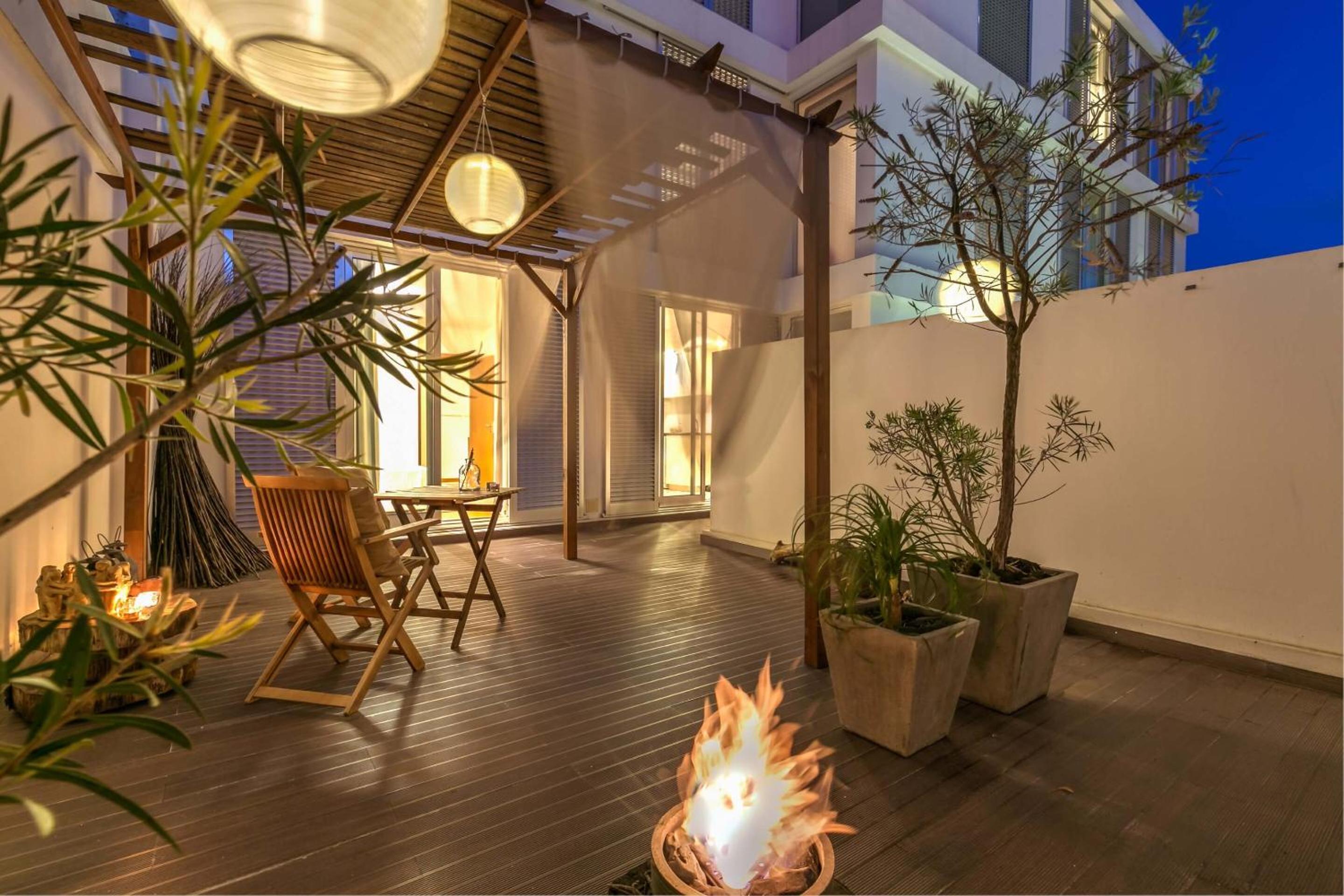 balance & terrace
