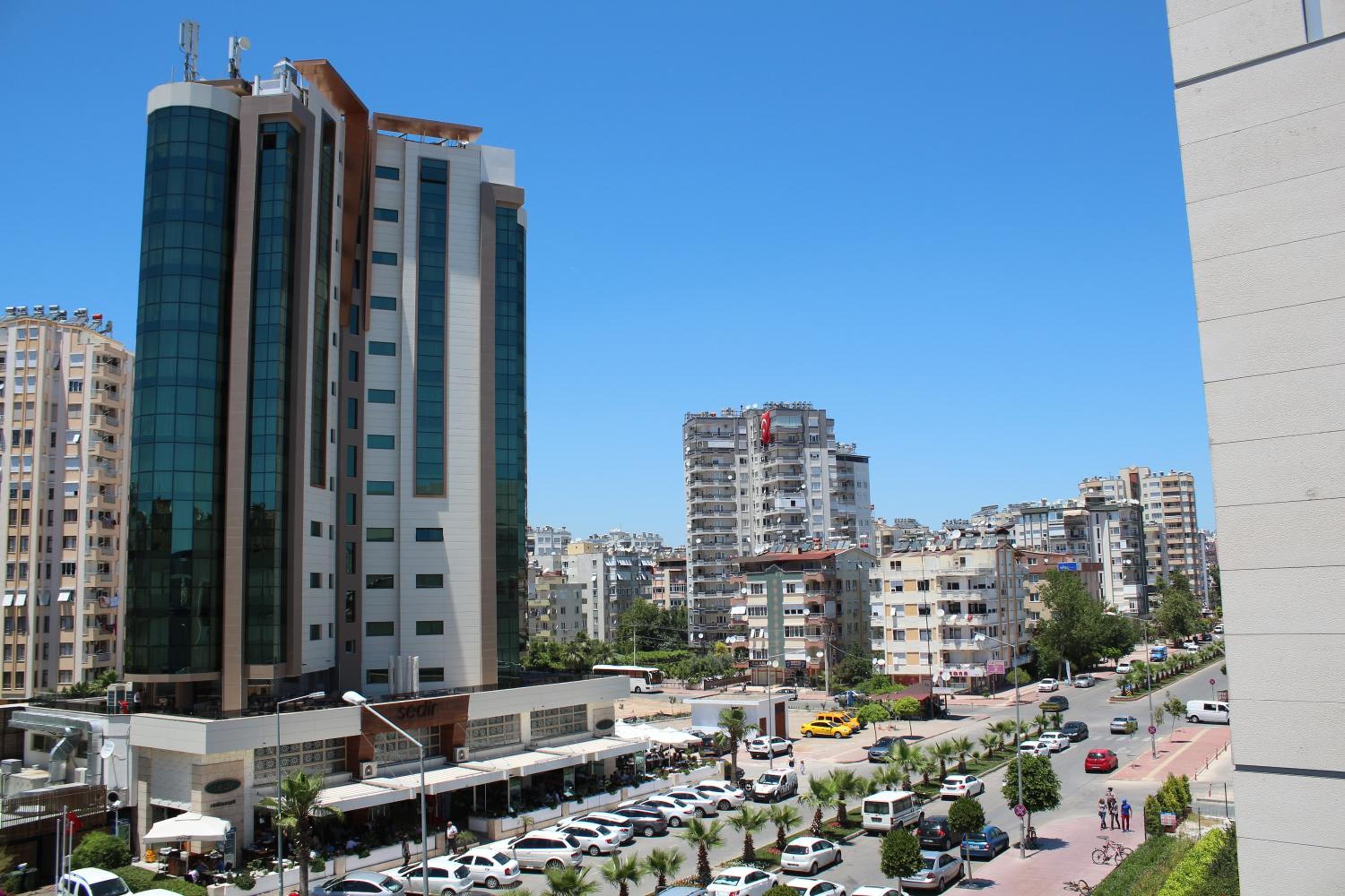 City Live Hotel - Image 31