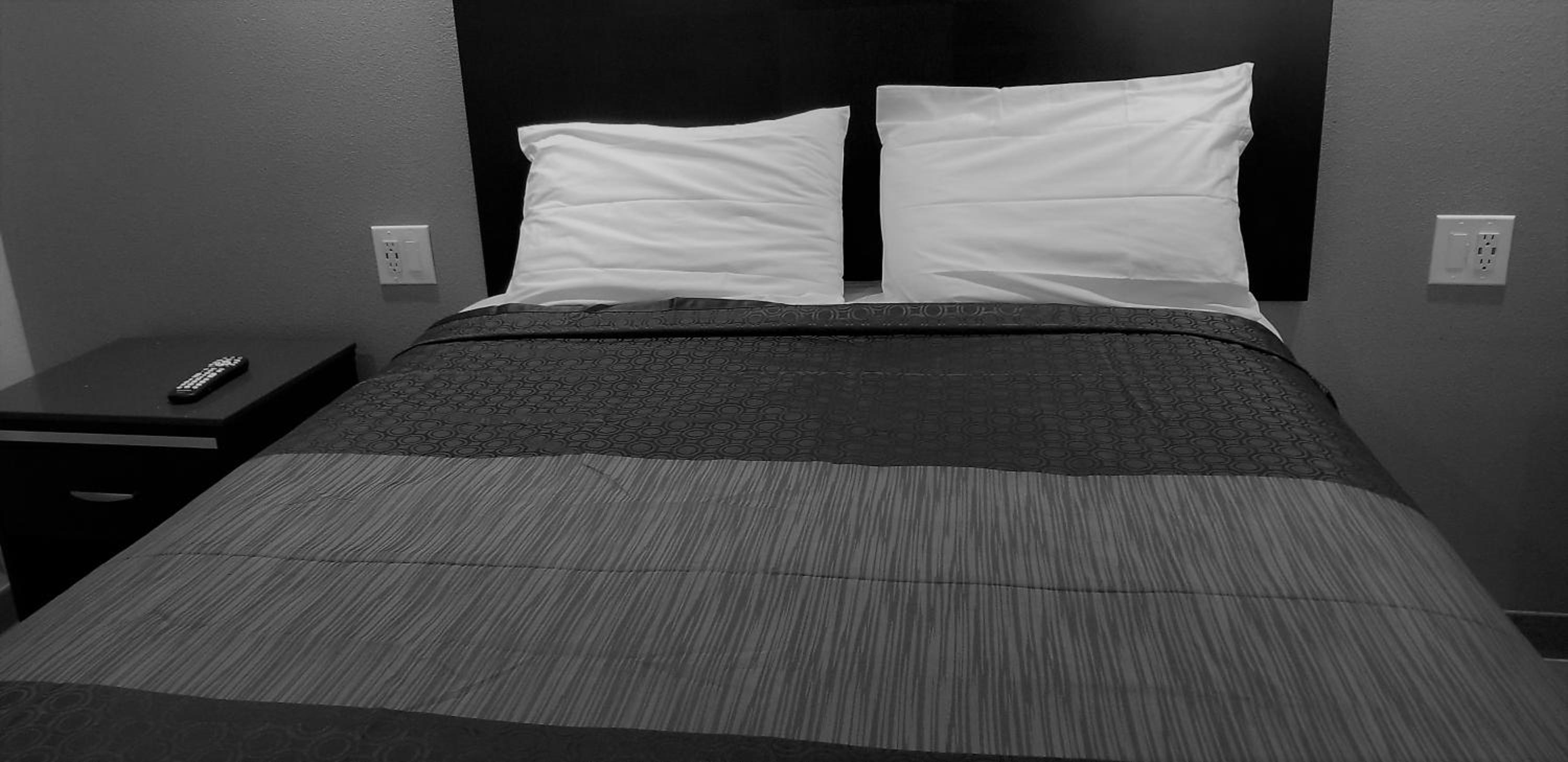 Los Angeles Vacations - DAY N NIGHT INN - Near Universal Studios Hollywood - Property Image 7