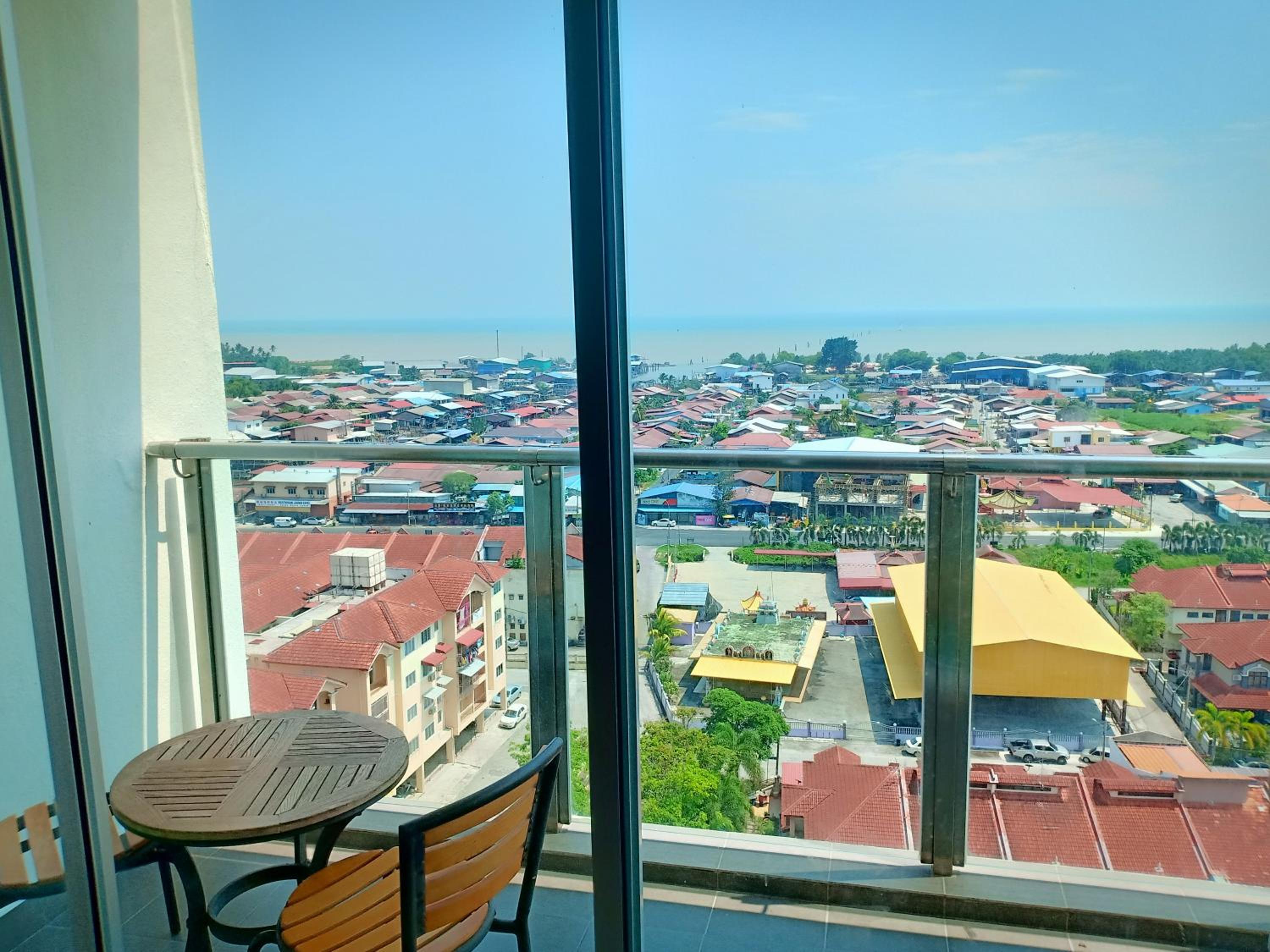 Sekinchan HighLevel SeaView Homestay 高楼 看海 阳台民宿 photo 3