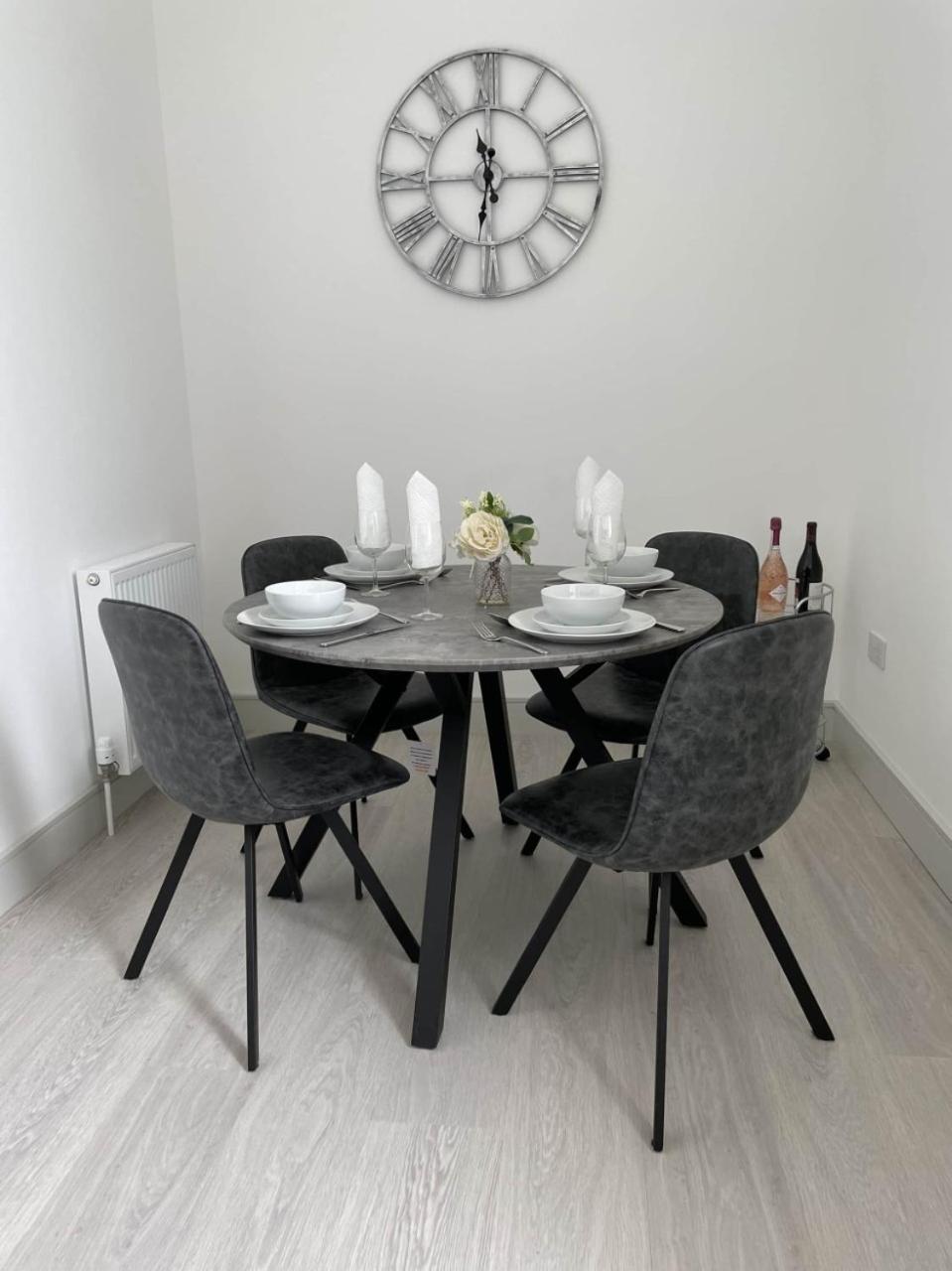 No 49 a spacious executive apartment in Inverness view 5