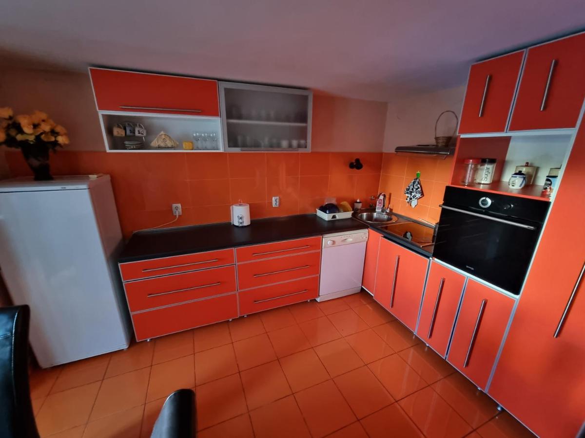 Deluxe Voždovac Apartment view 3