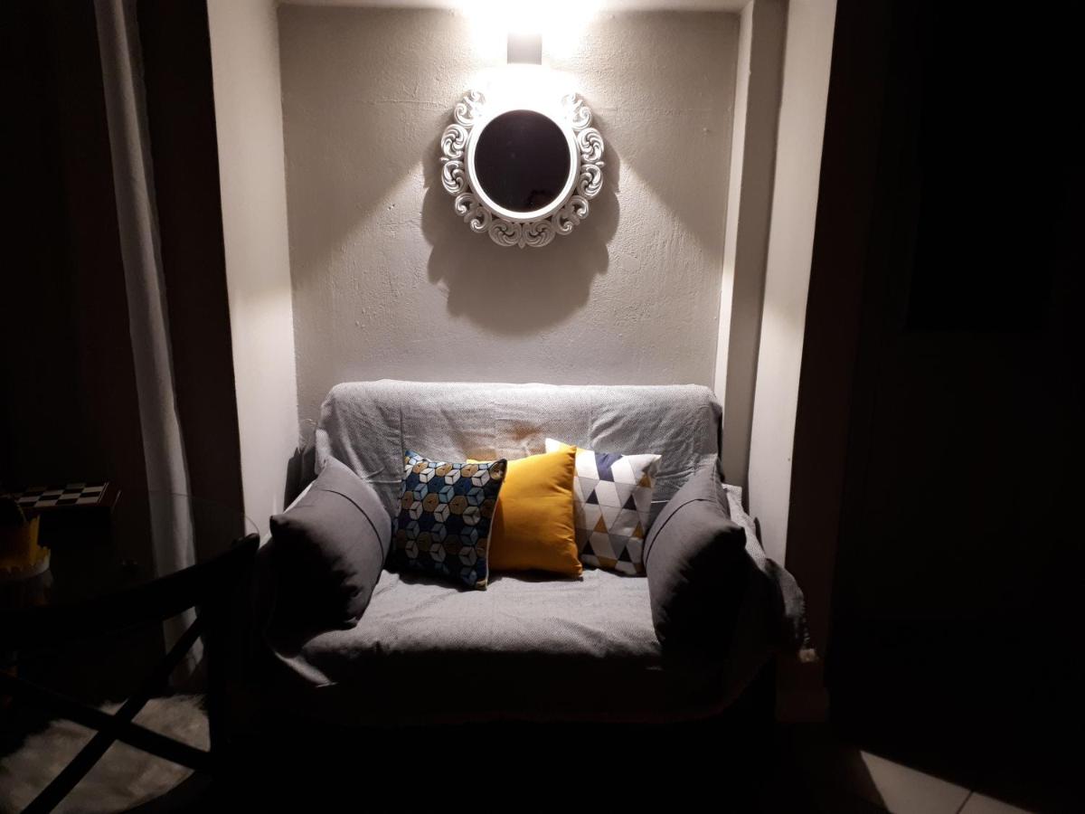 Myron, Athens - Cozy & King-Size Bed