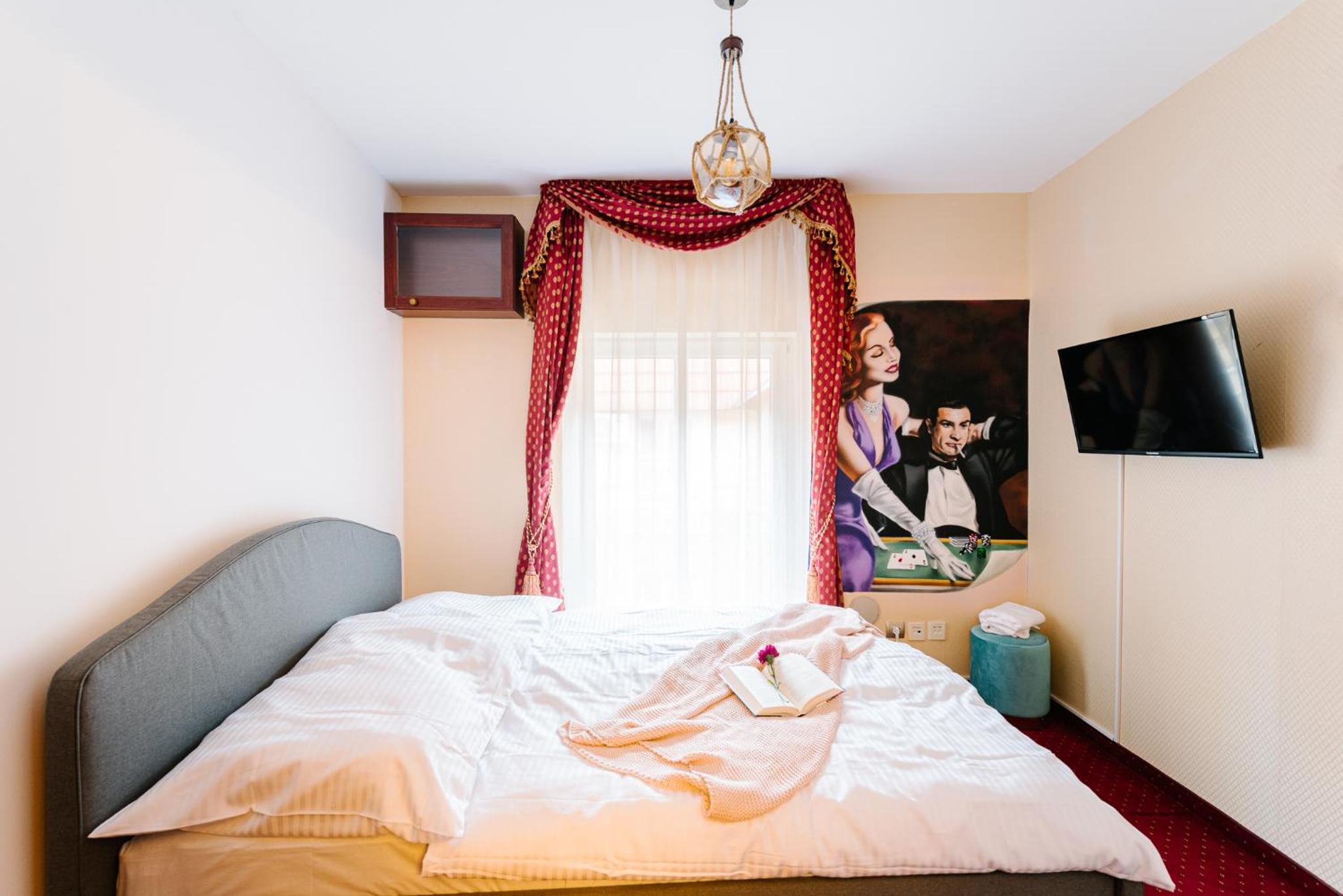 Photo 7