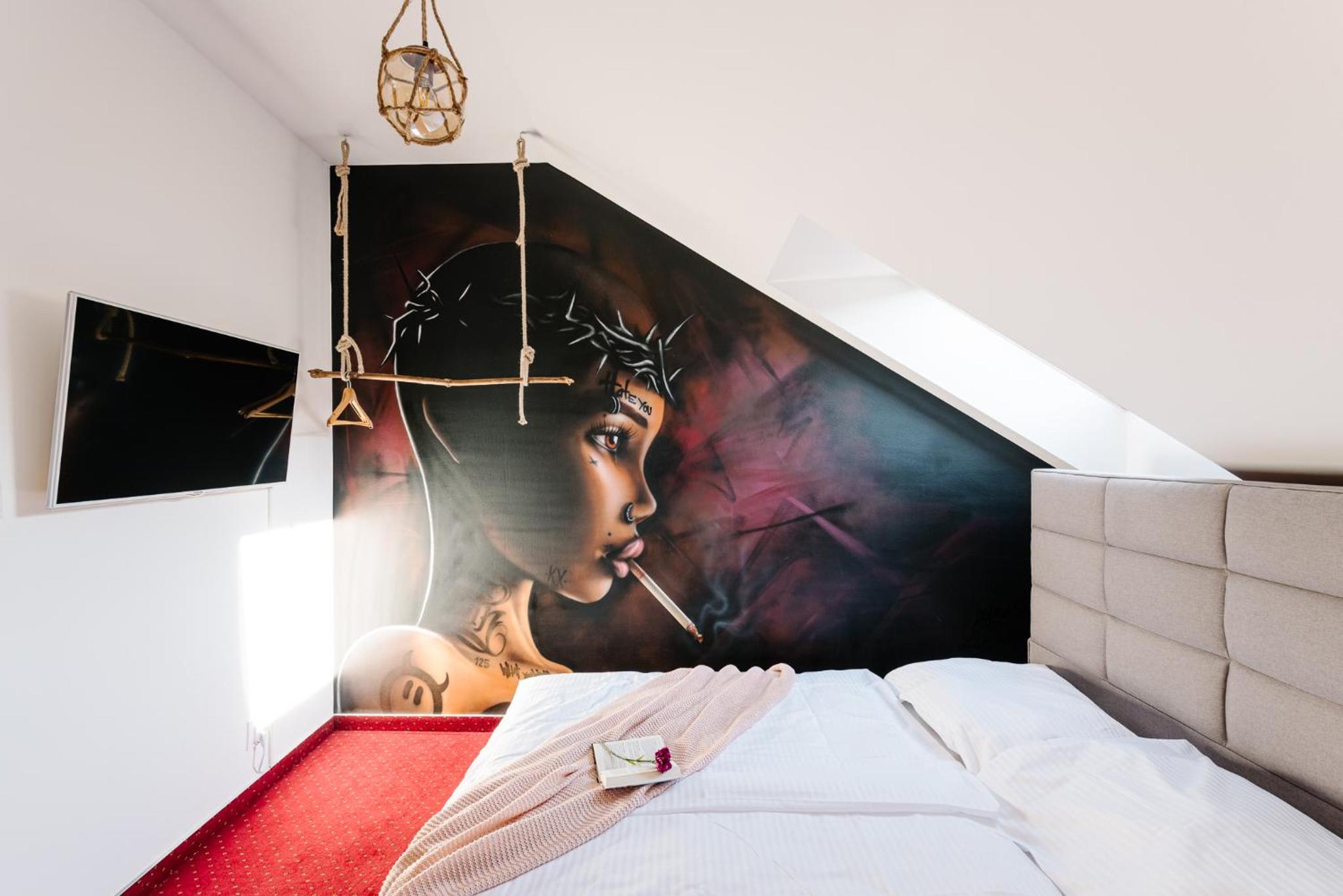 Petra Inn Apartments in historical palace Bratislava view 3