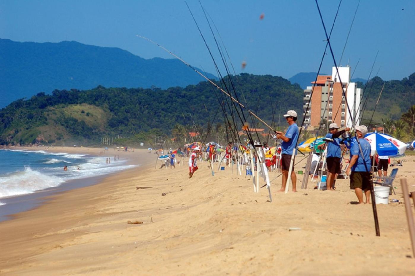 Casa de praia no centro de Caraguatatuba