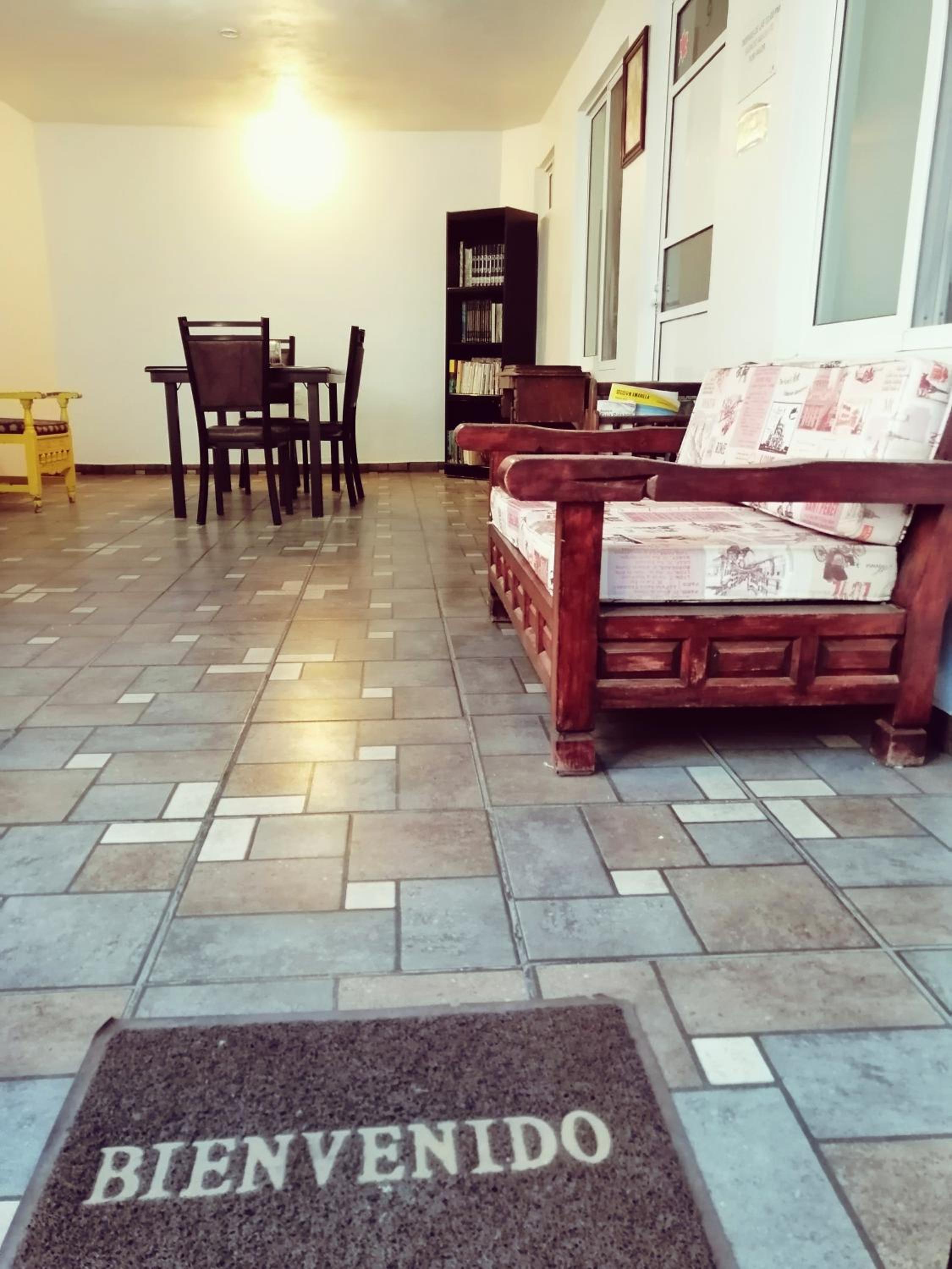 Hostal Maple