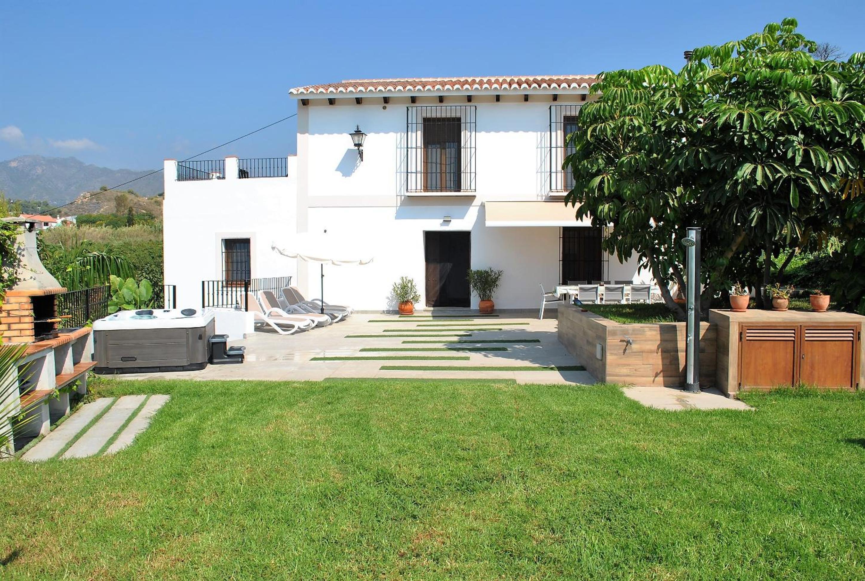 Villa Monica view 2