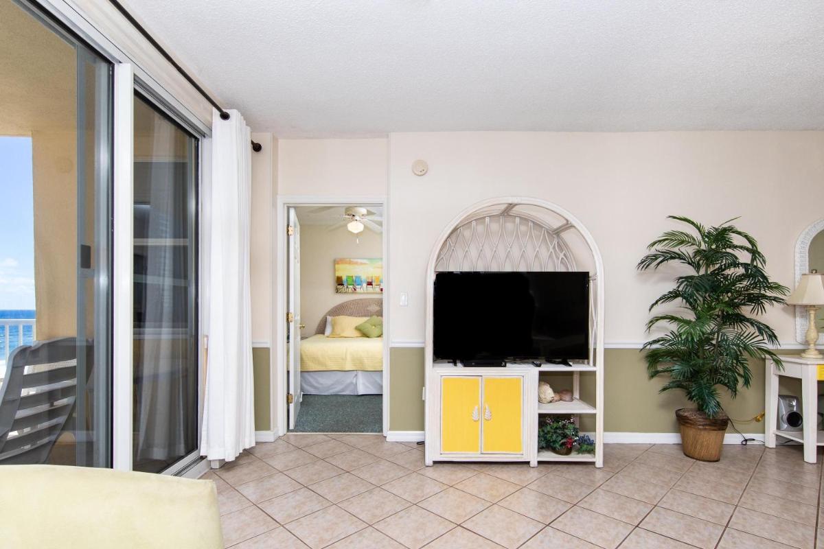 Emerald Key 501 view 2