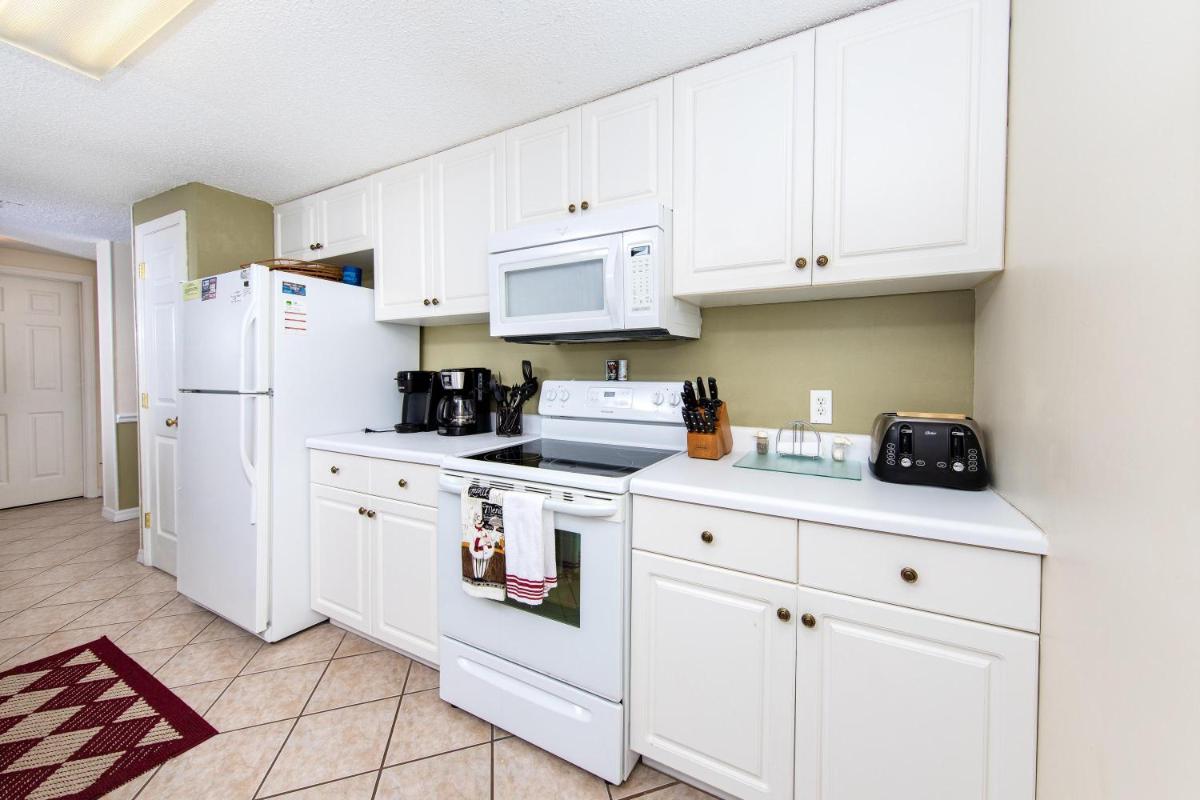 Emerald Key 501 view 3