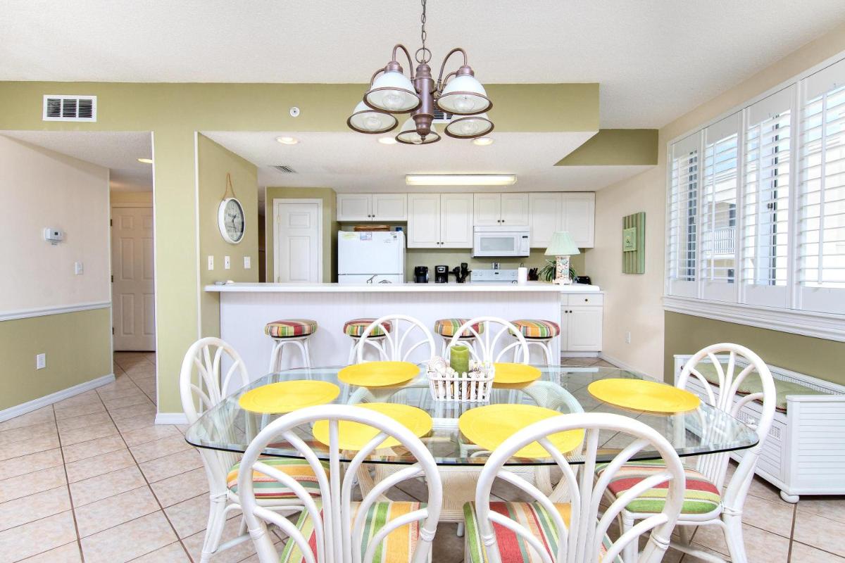 Emerald Key 501 view 4