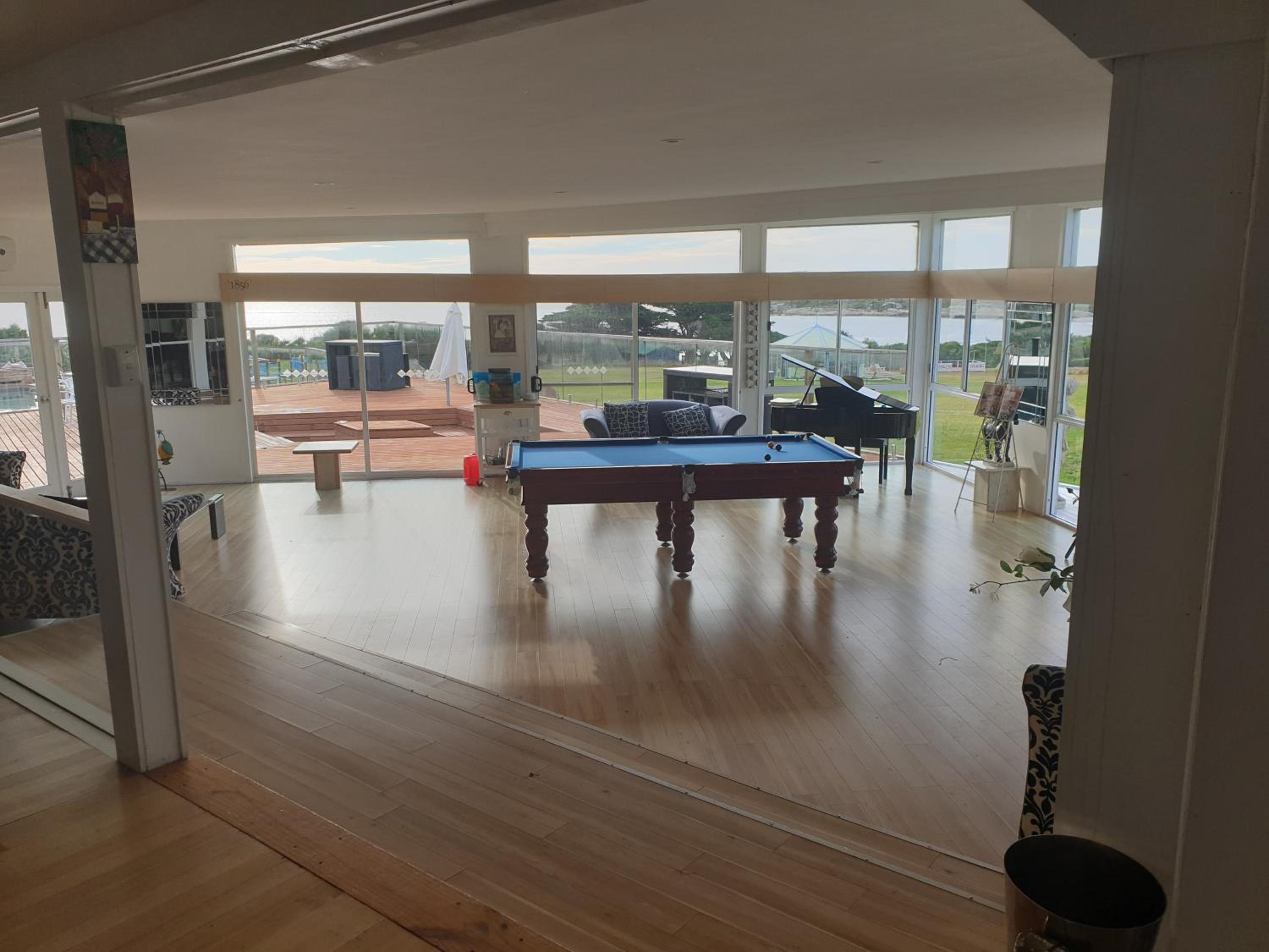 Diamond Island Resort, Restaurant & Bar and Penguin Show