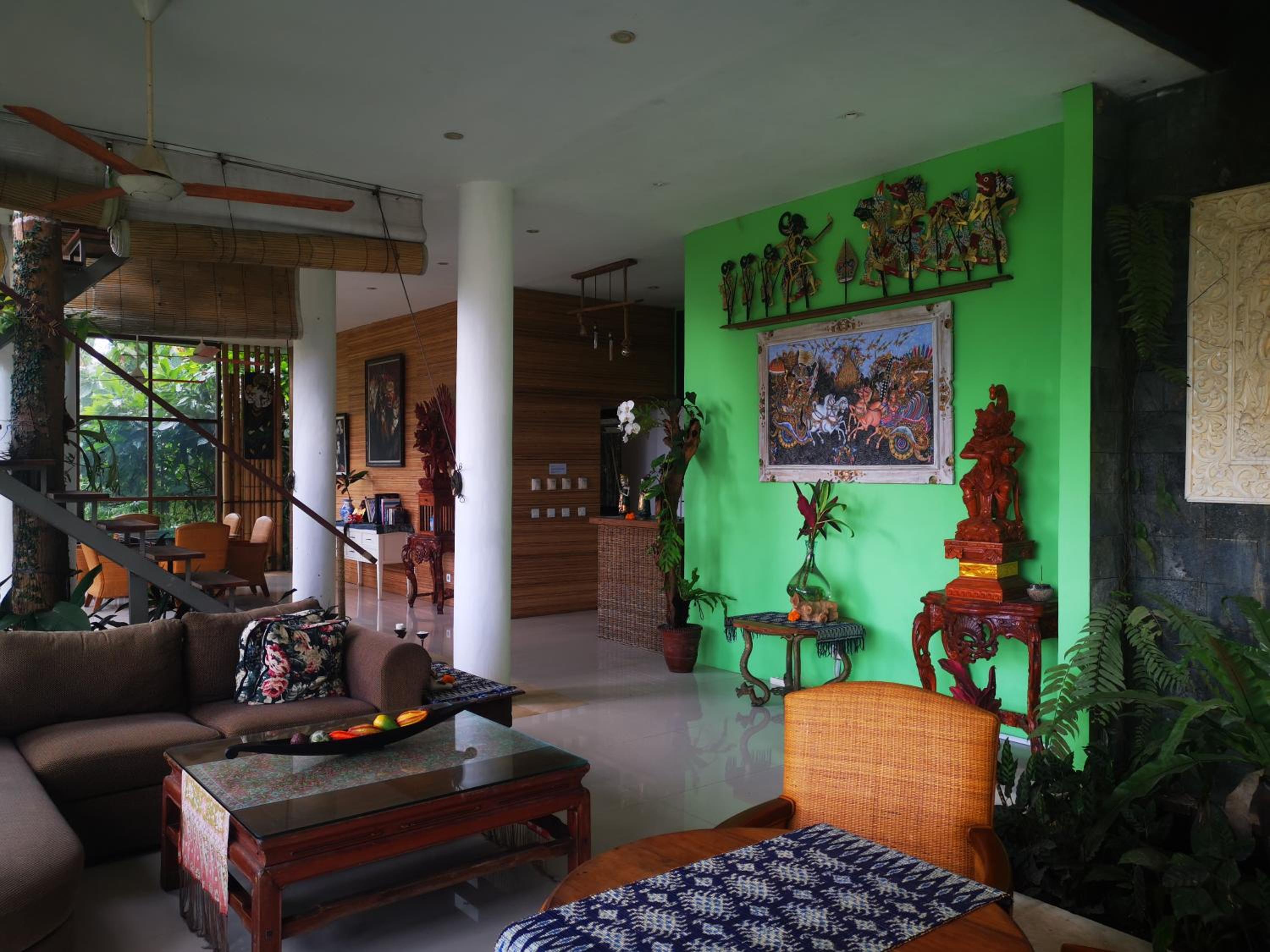Photo 8