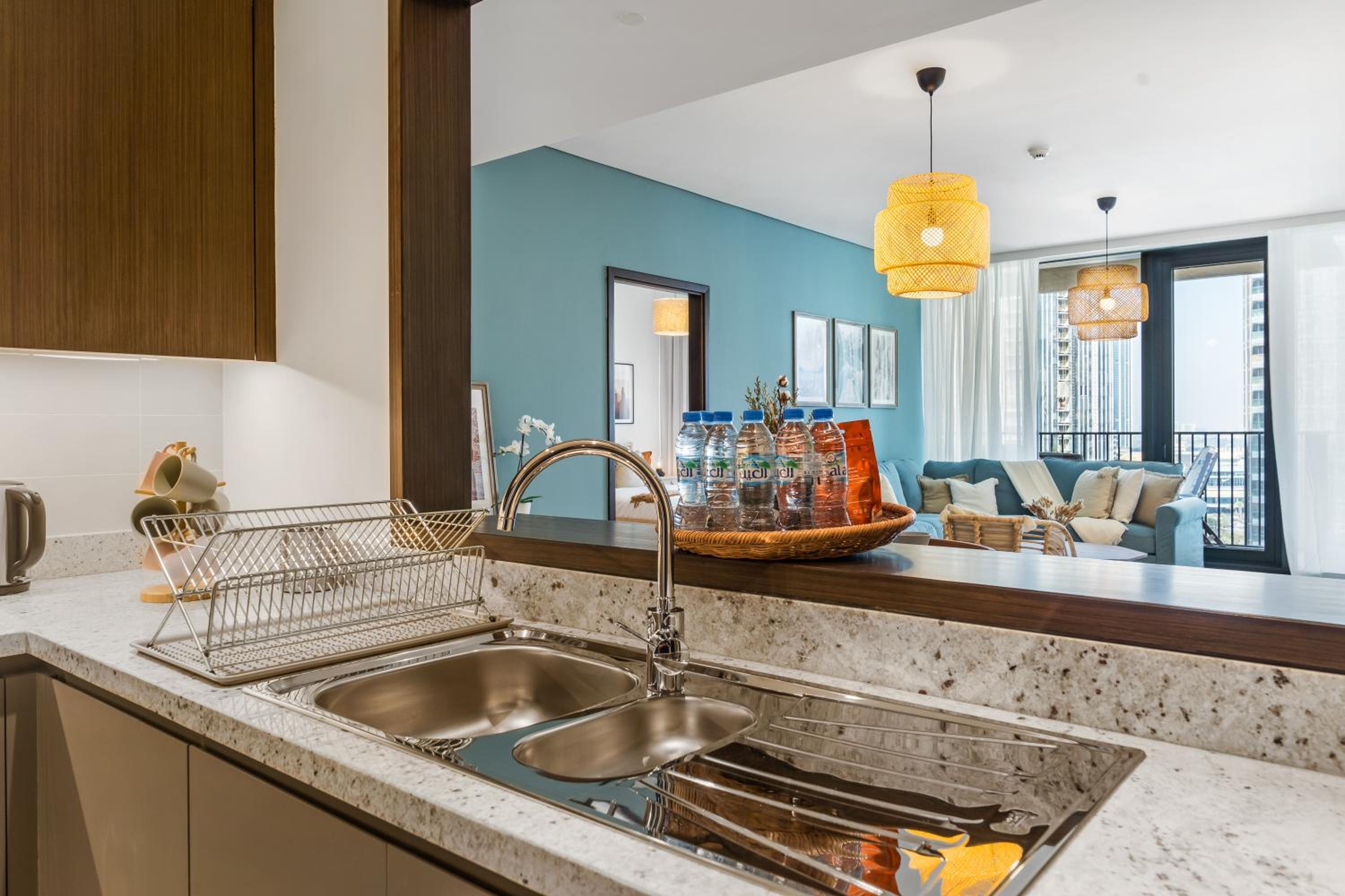 High-End Chic Apartment, Close to Burj Khalifa