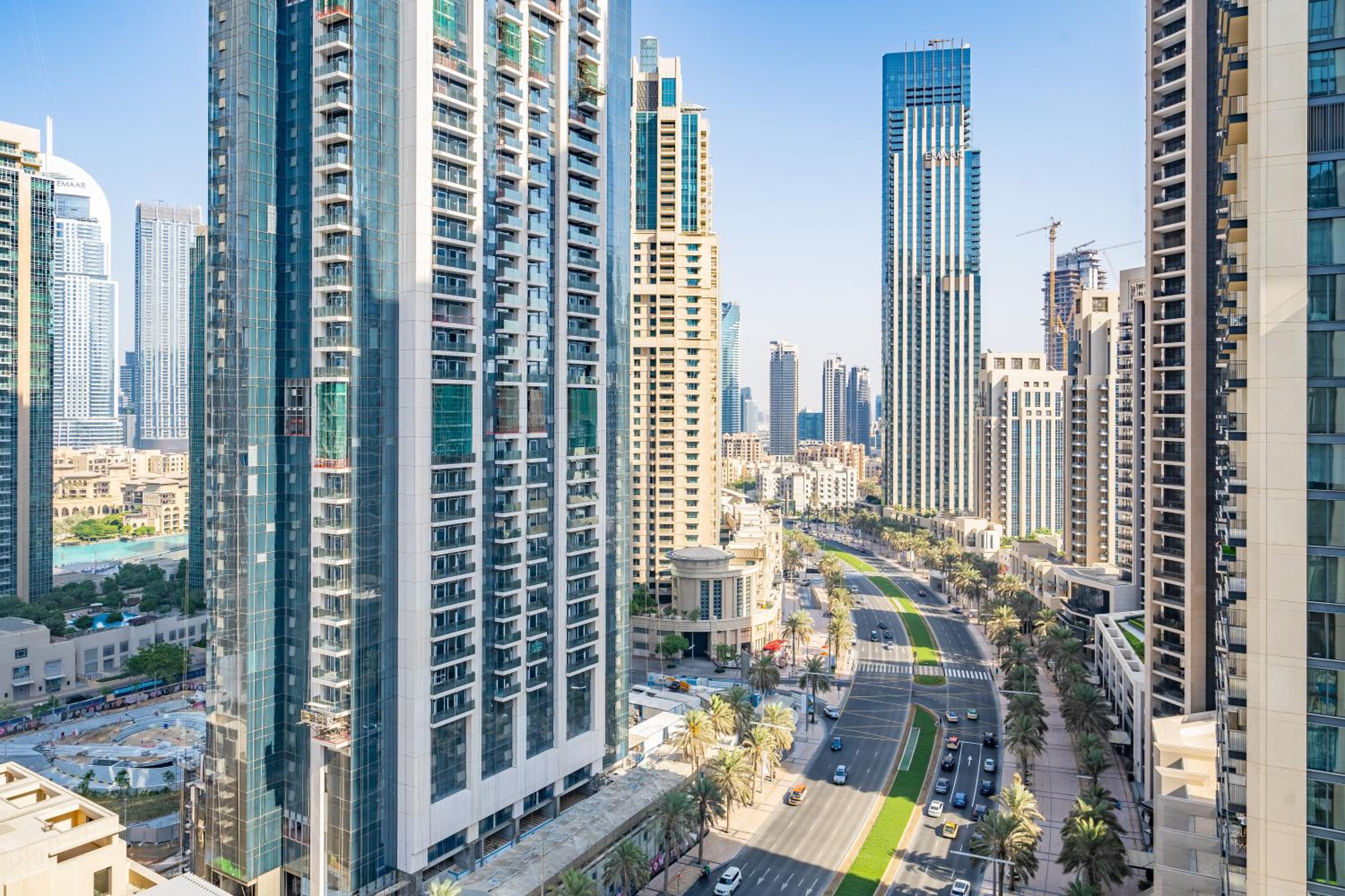 High-End Chic Apartment, Close to Burj Khalifa