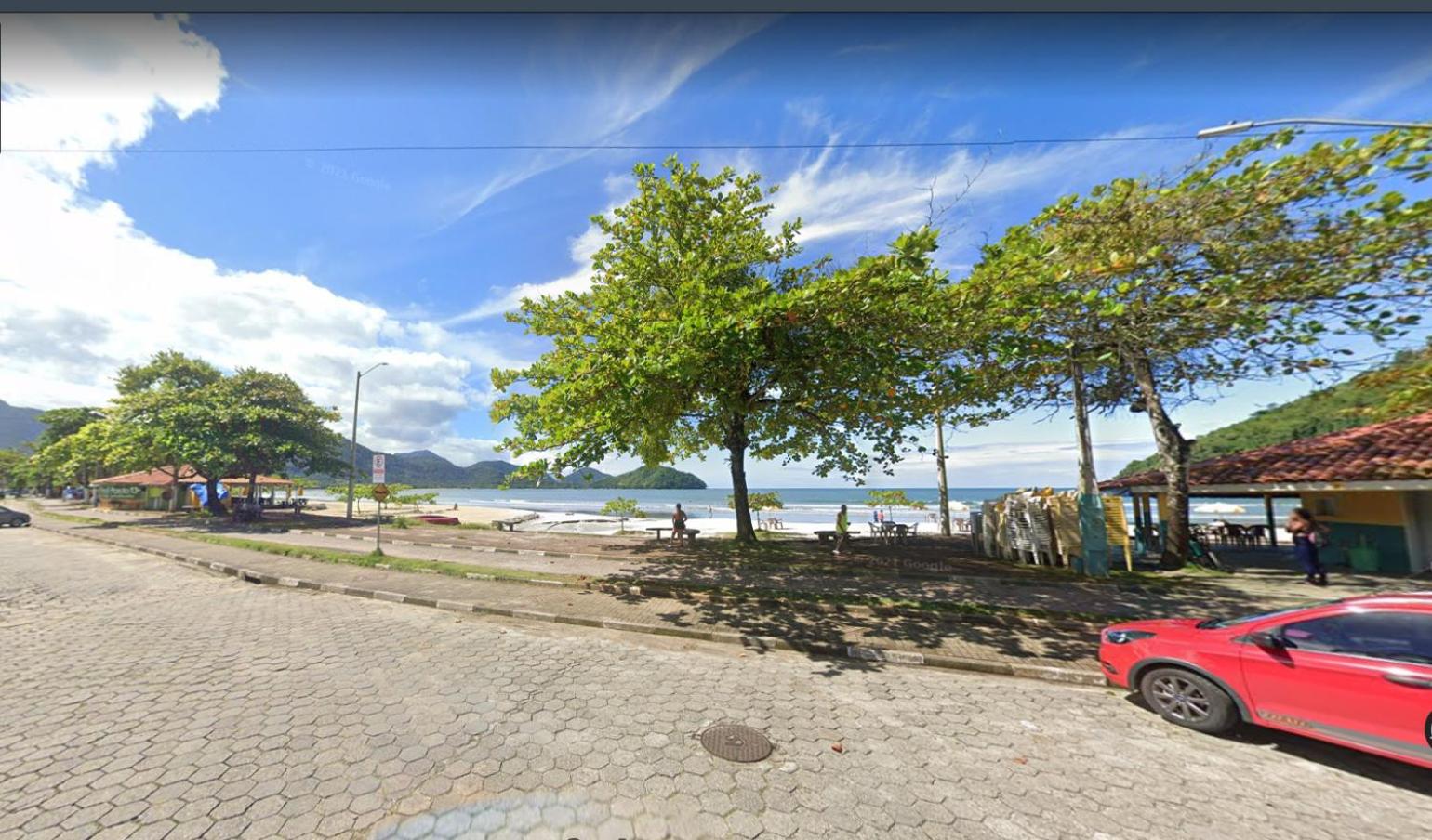 Ubatuba AP na praia Perequê-Açu view 4