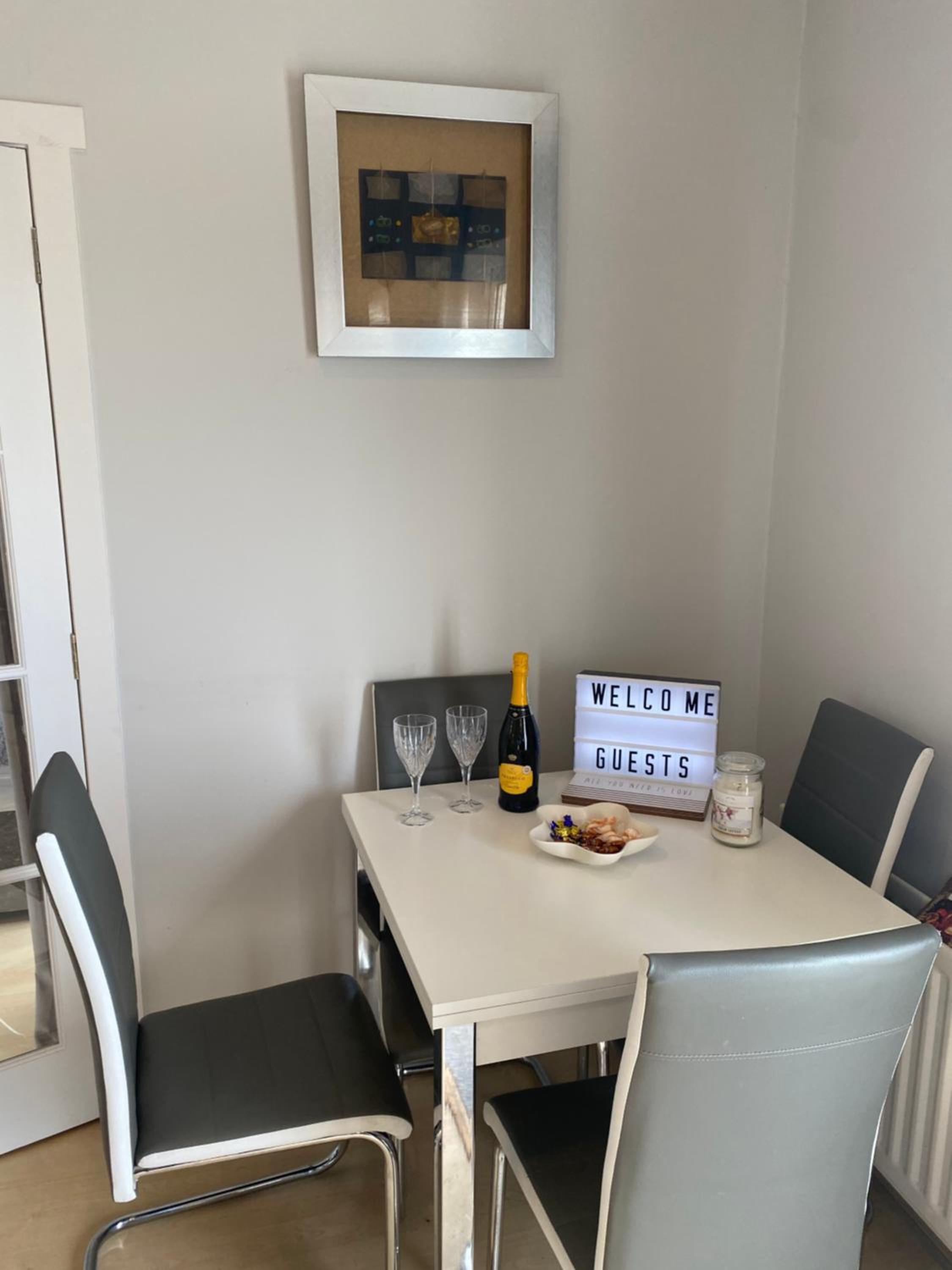 Hotel Gateway to The Glens - Image 1