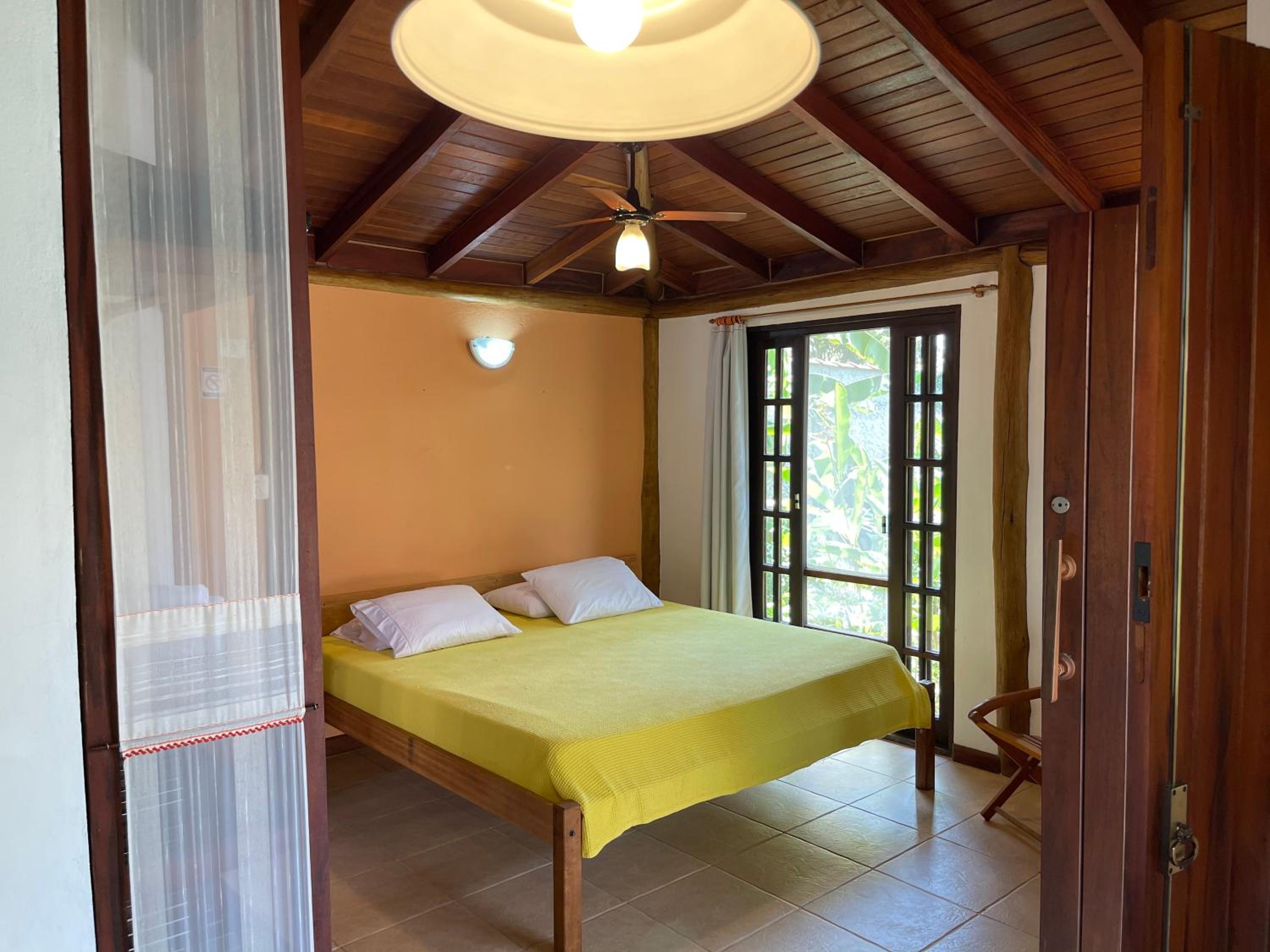 Casa Jardim Bangalos