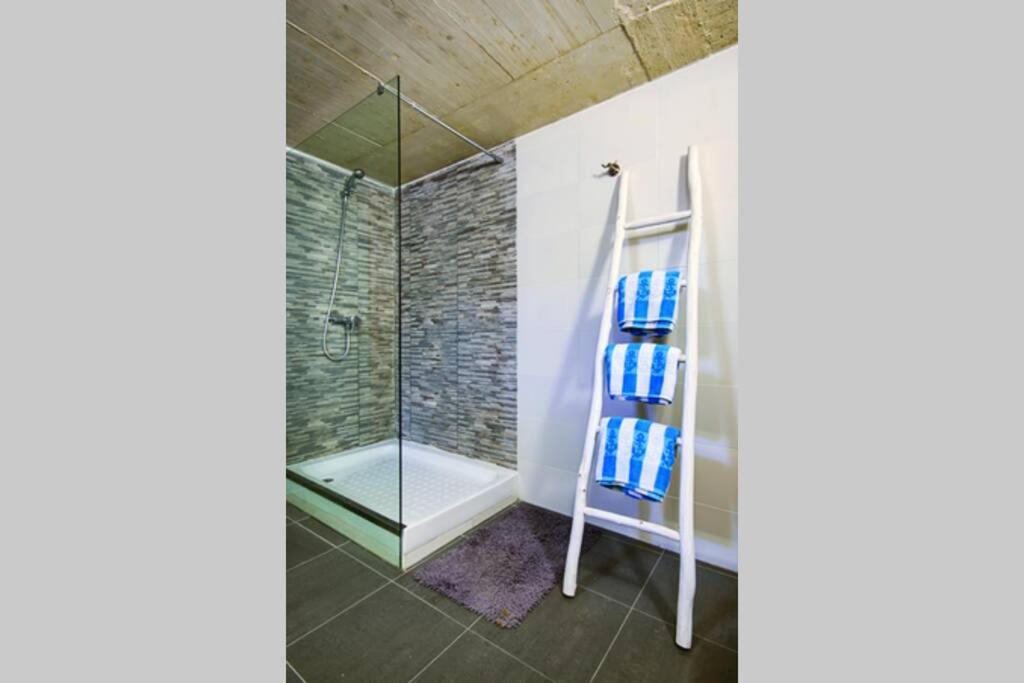 FIFTY-FOUR Edge Pool House - GOZO view 5
