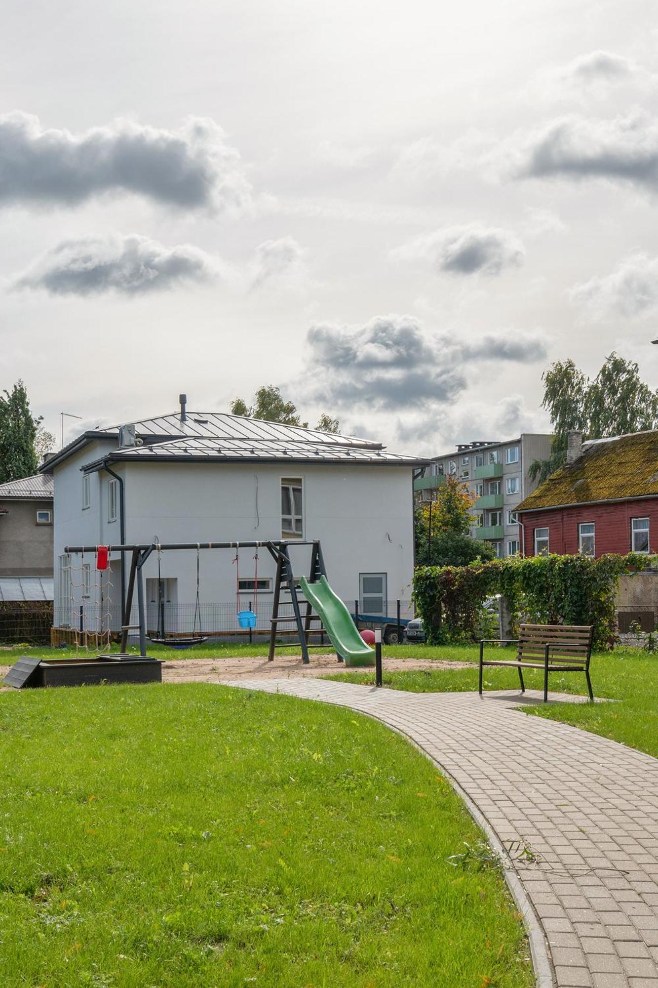 Photo 27
