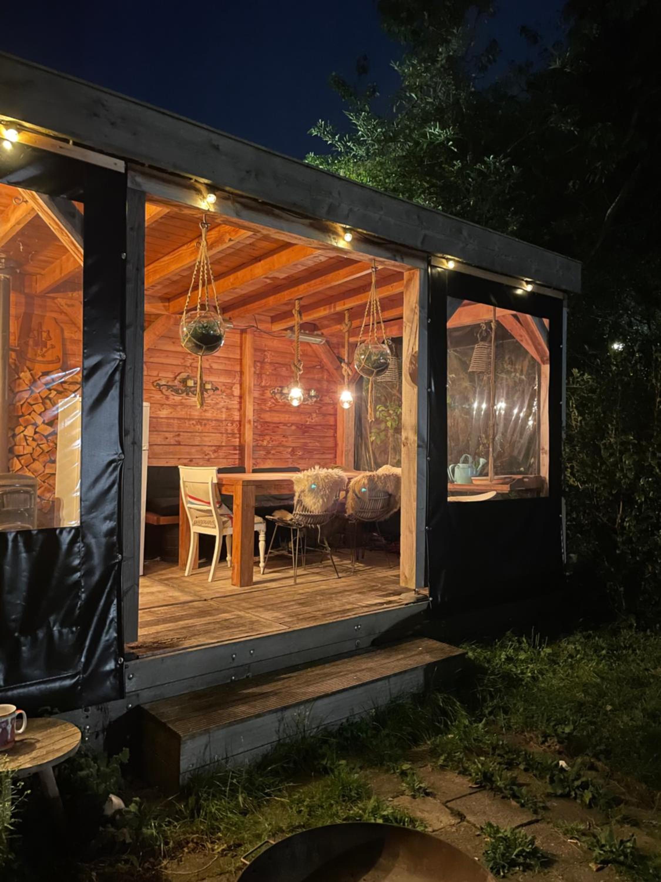 Amster Houseboat