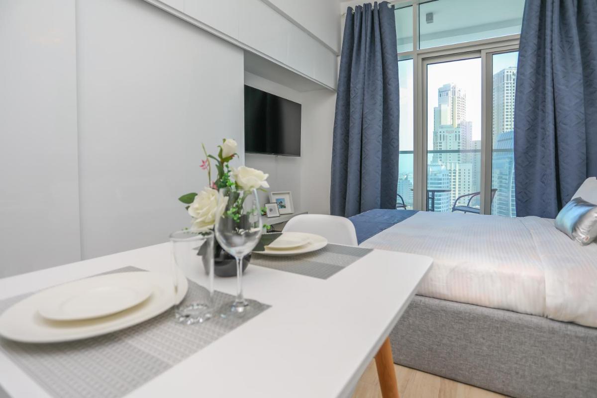 Luxury studio - Dubai marina