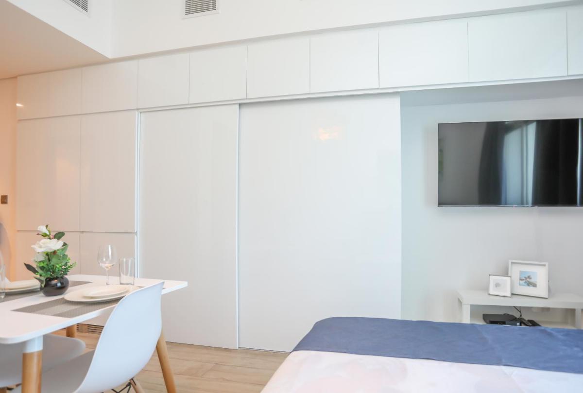 Luxury studio - Dubai marina