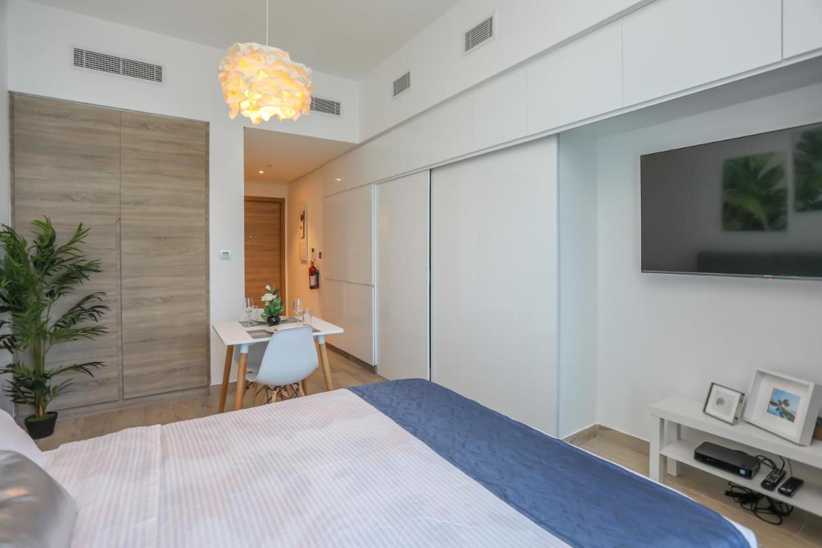 Luxury studio - Dubai marina