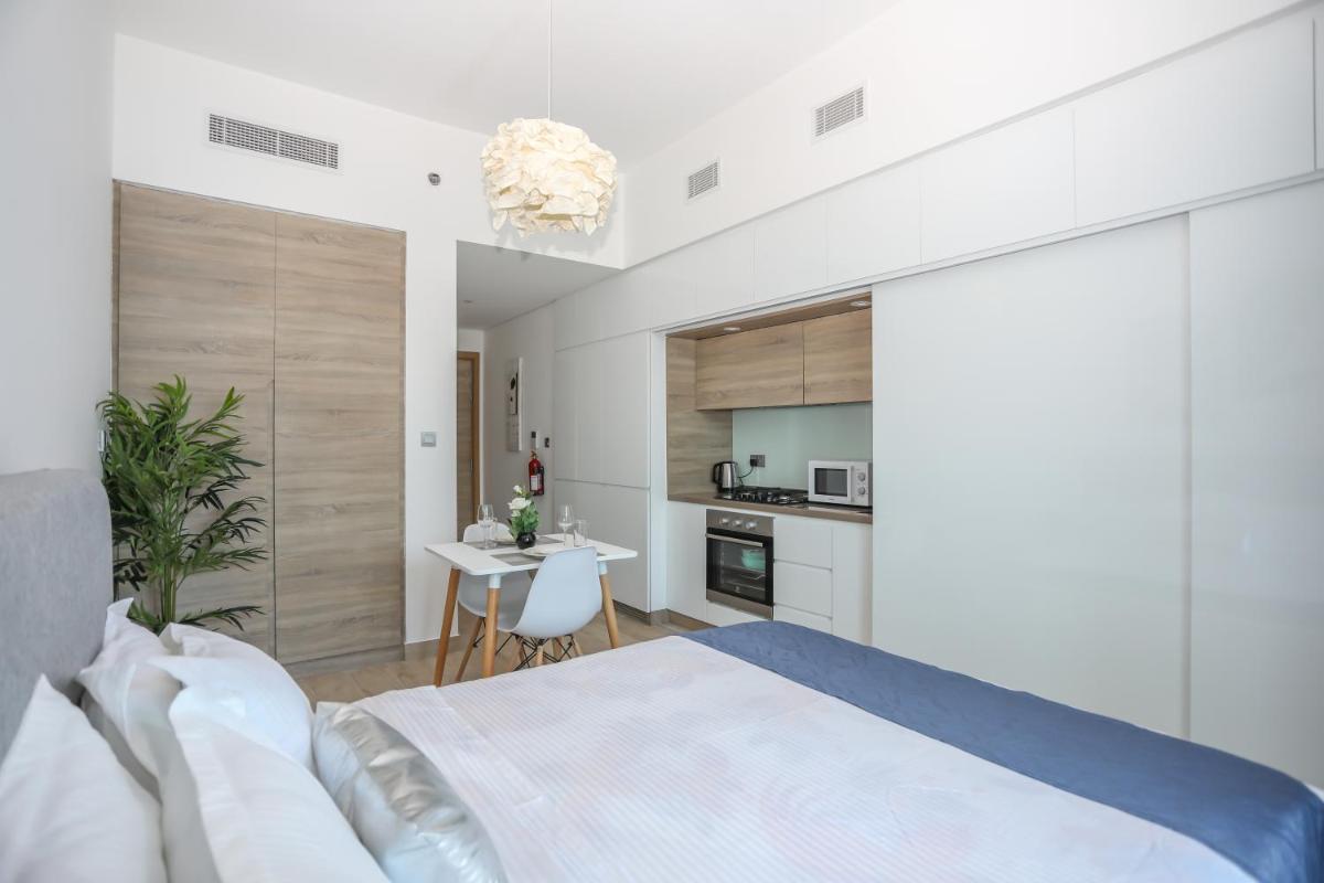 Luxury studio - Dubai marina