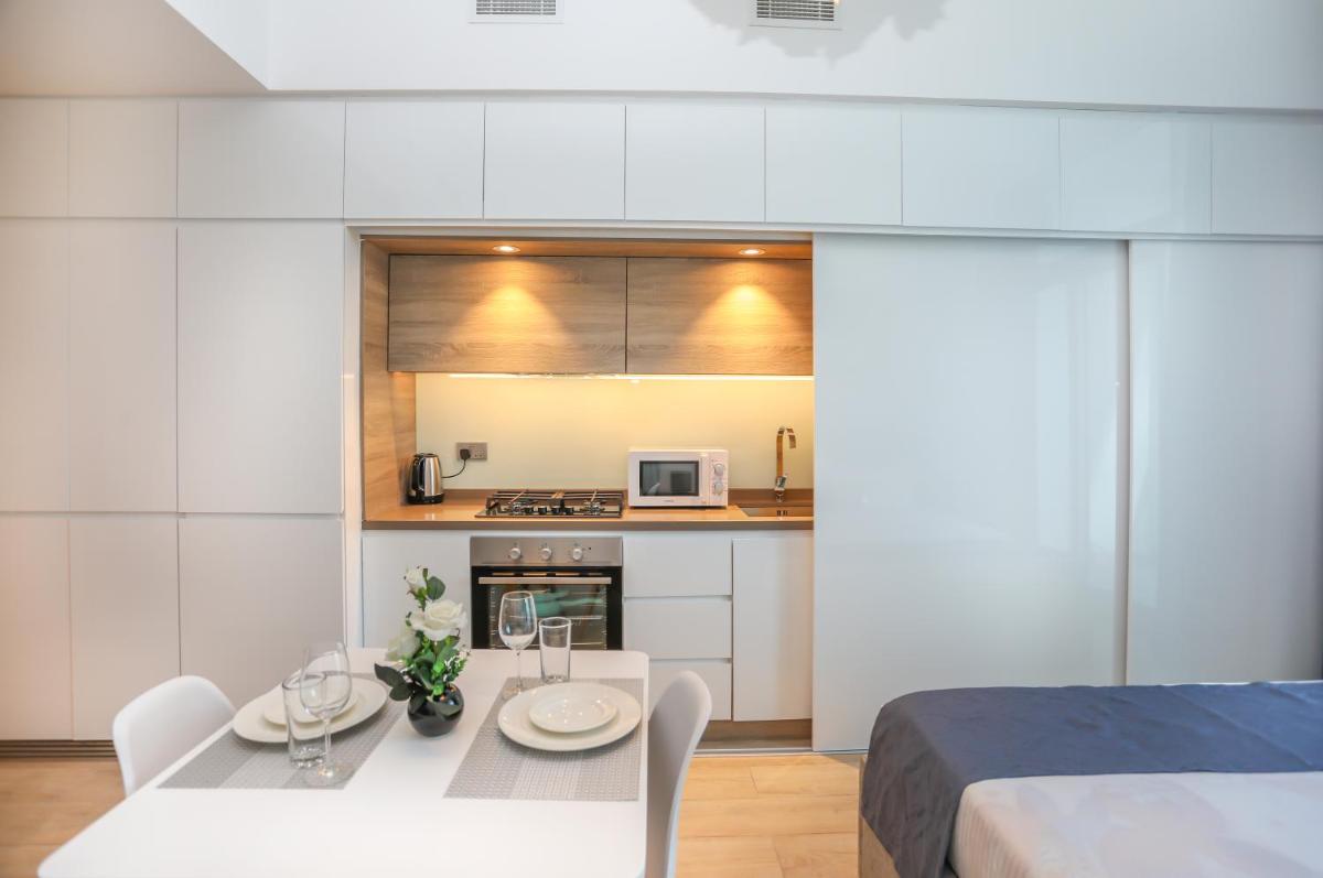 Luxury studio - Dubai marina