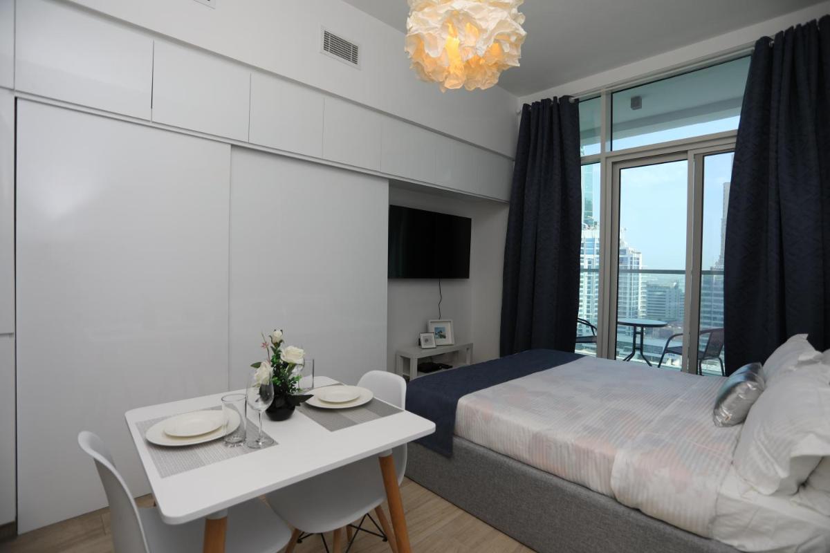 Luxury studio - Dubai marina