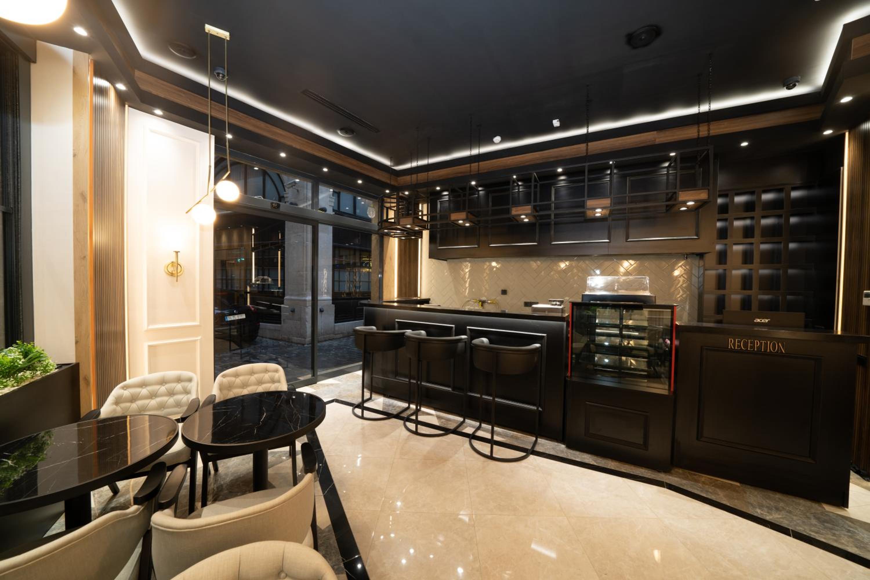 Fama Karaköy - Image 6