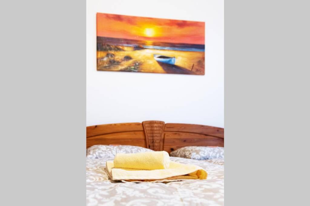 New, quiet flat next to U1, VIC, shopping mall,...