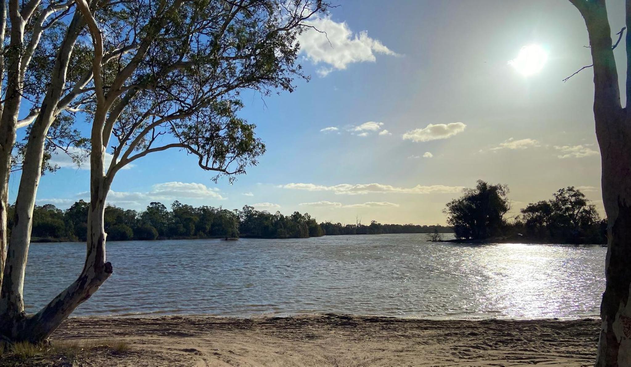 Riversands Rest Accommodation Paringa - Coobah Cottage
