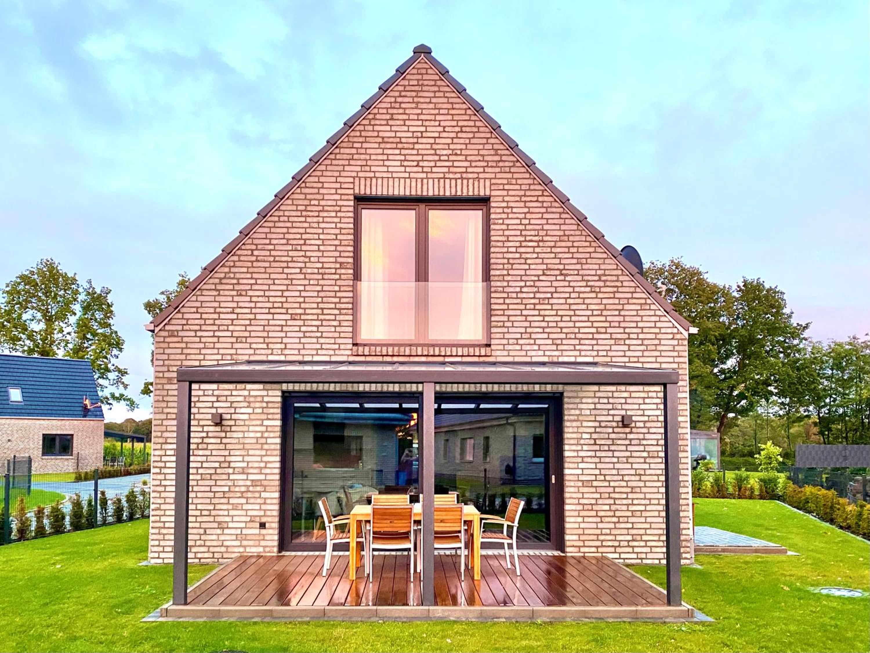 Haus am See mit Sauna und Kamin