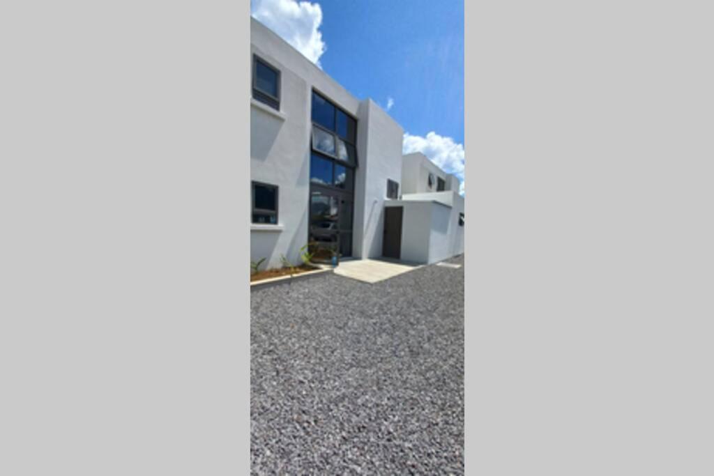 Bois Mapou Self Catering Apartments Unit 204 view 5