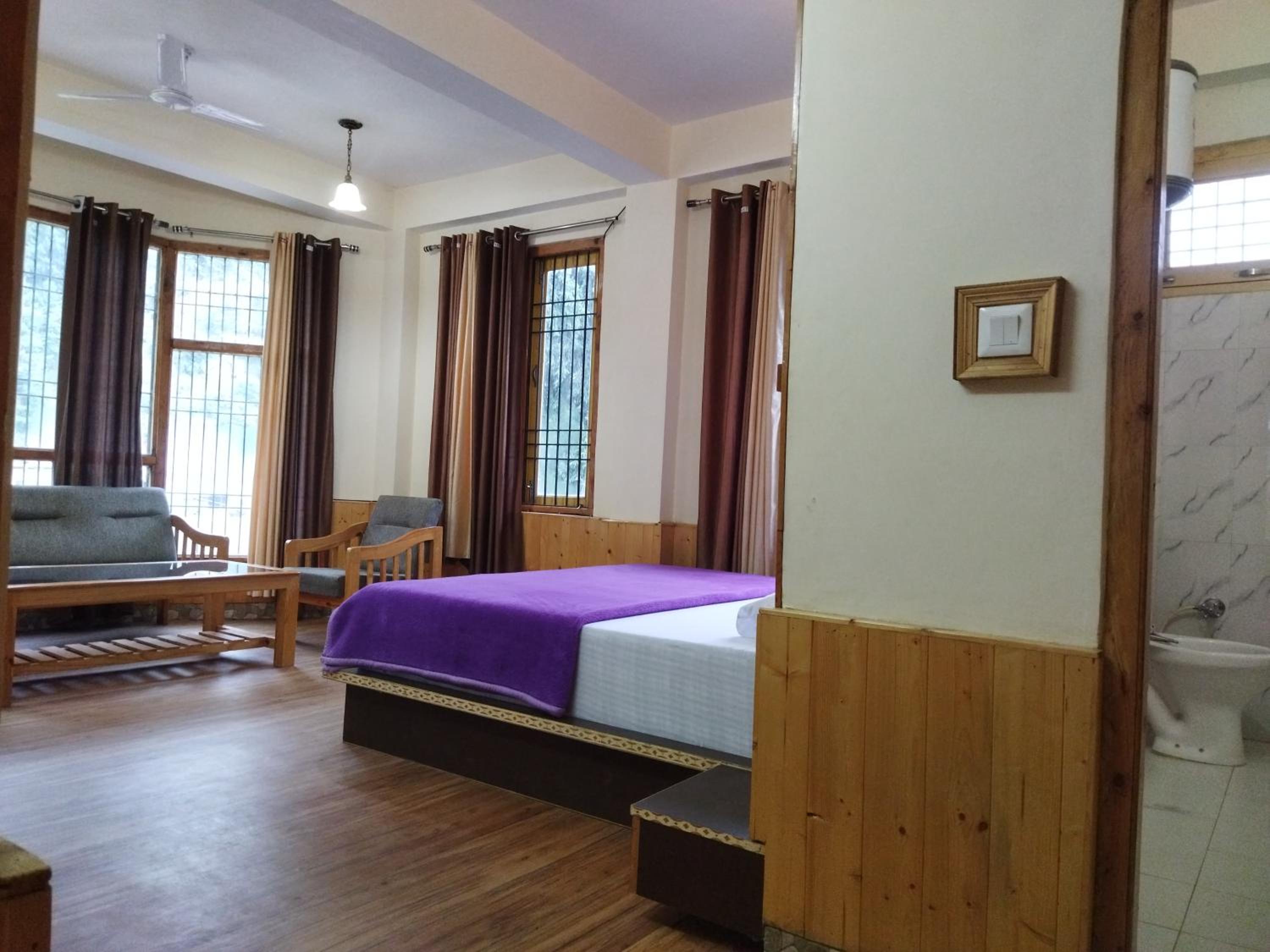 Orange sky home stay gadaGushaini near jibhi view 3