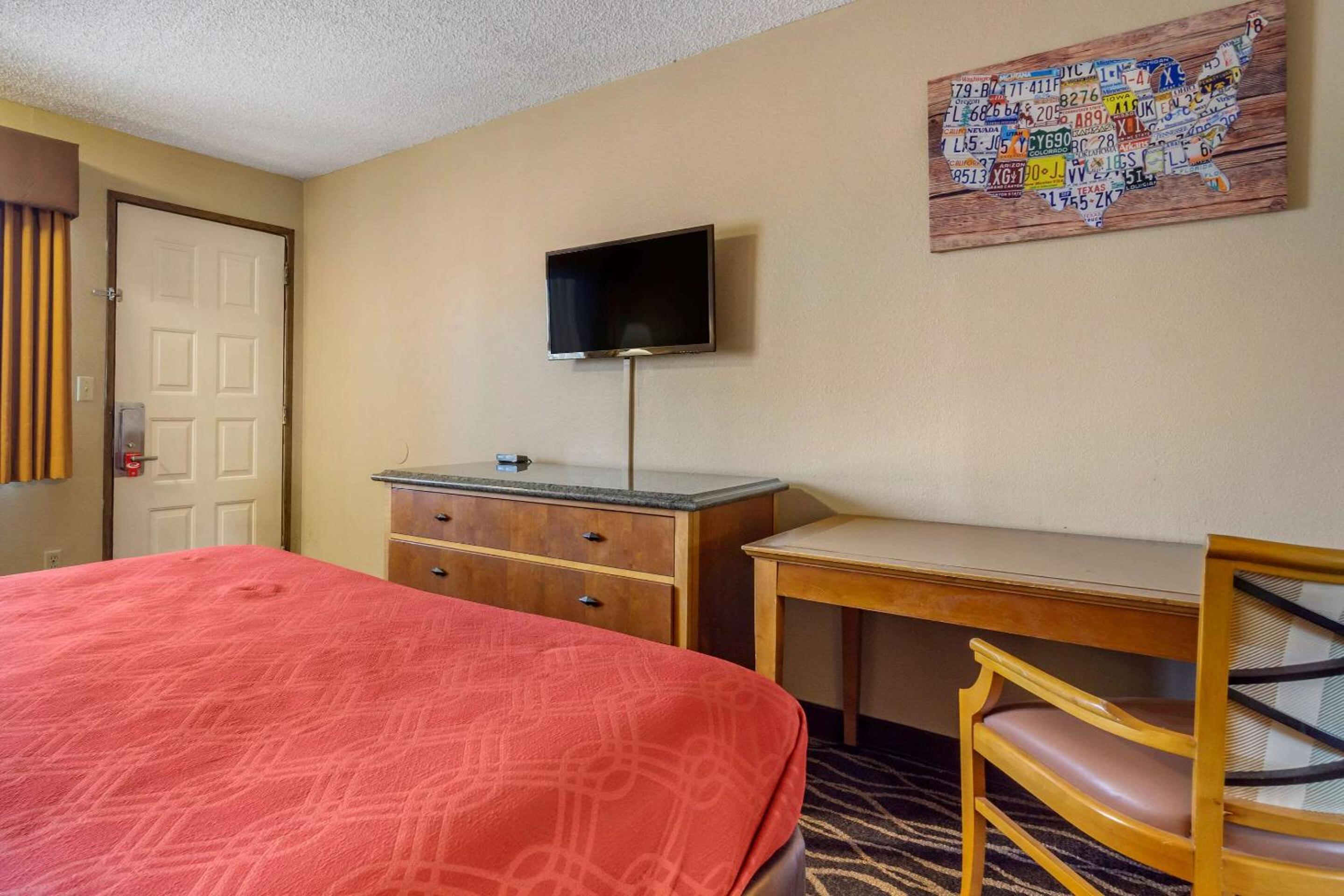 Ellensburg Vacations - Econo Lodge Ellensburg Near University - Property Image 12