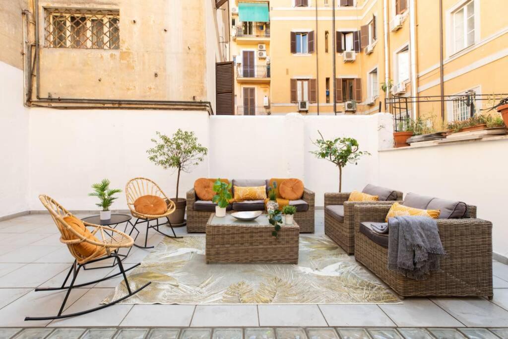 iFlat Monti Elegant Apartment with Terrace
