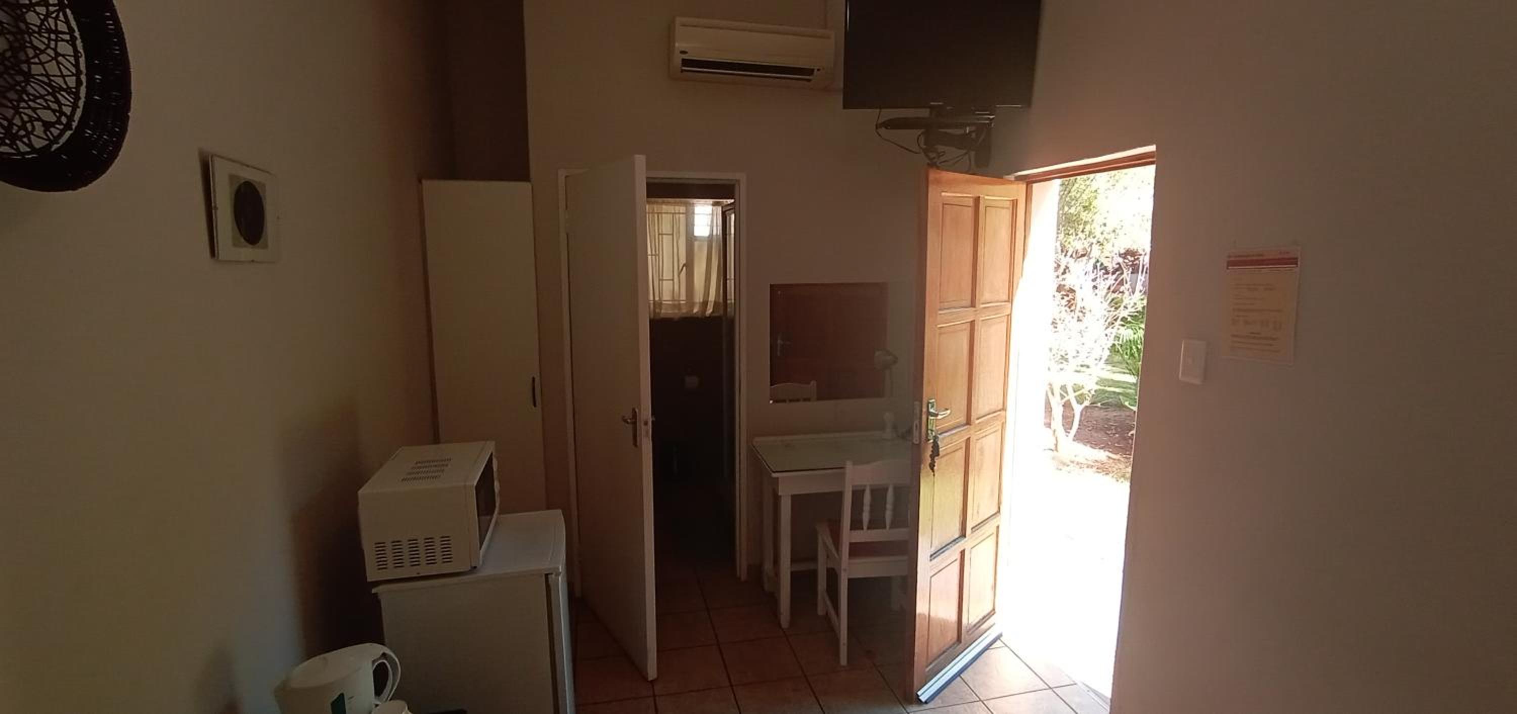 The Guesthouse on Main view 5